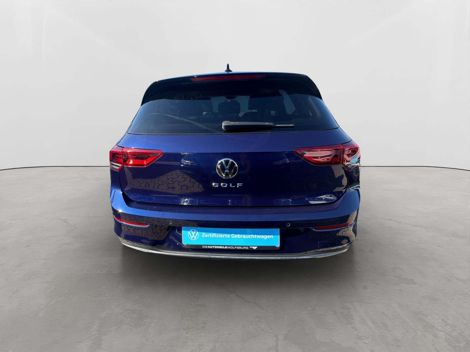 Volkswagen - Golf_4