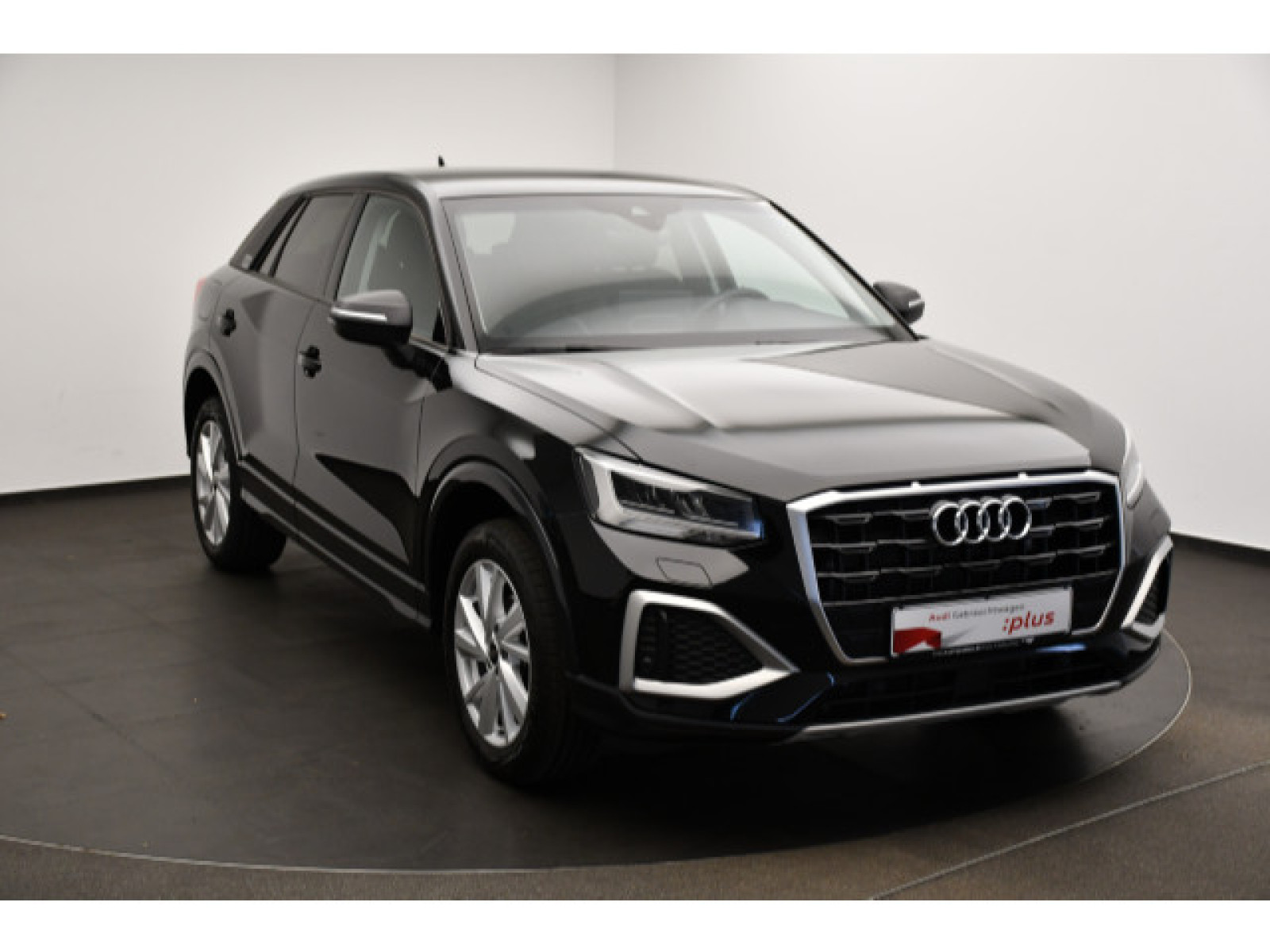 Audi - Q2_16