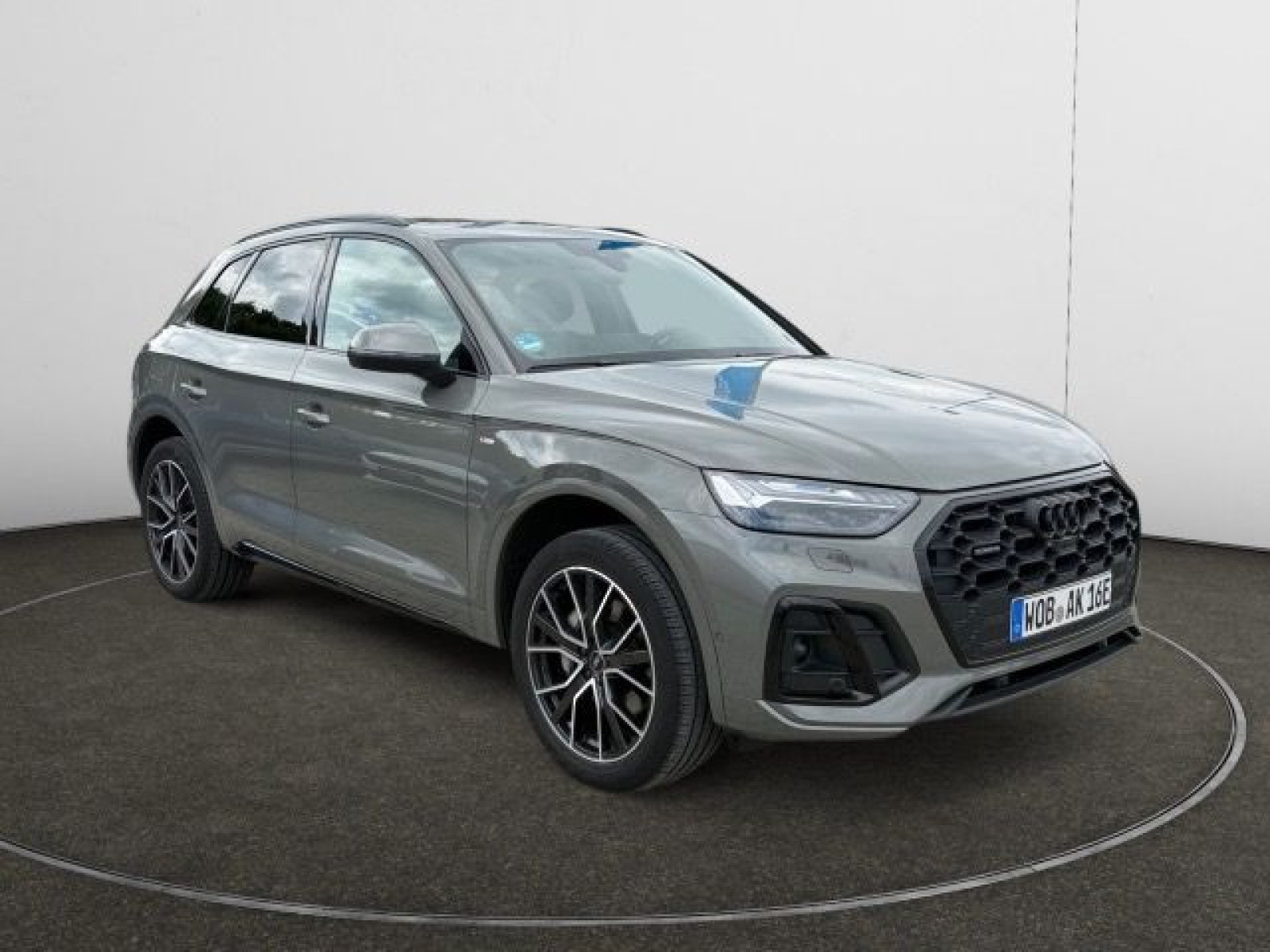 Audi - Q5_8