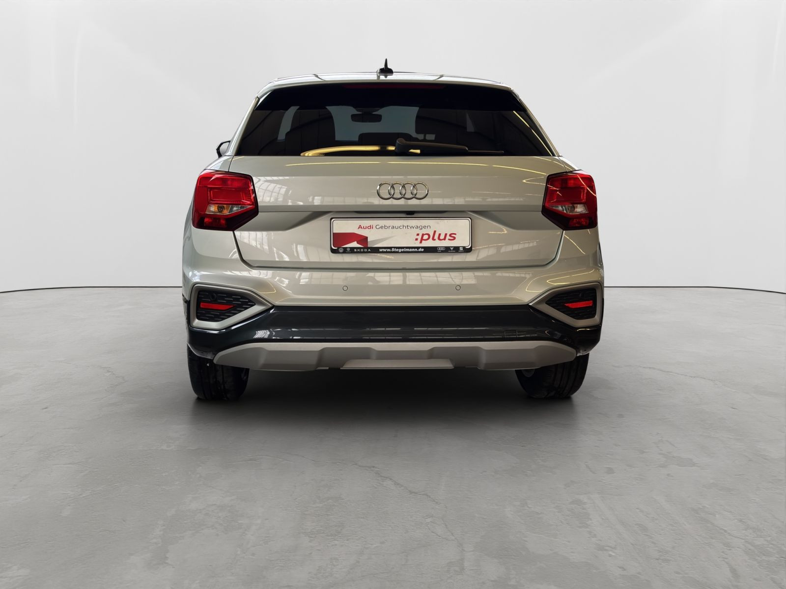 Audi - Q2_6