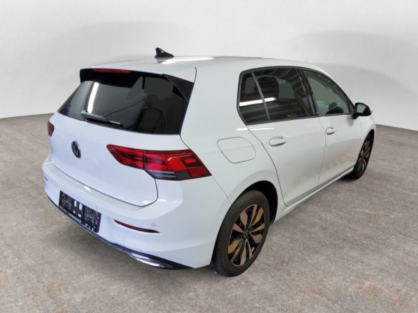 diagonalansicht-hinten-aussen