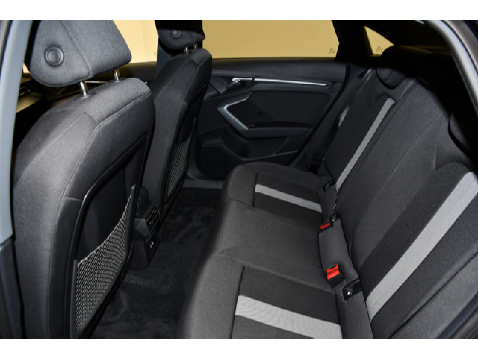 Audi - A3 Limousine_11