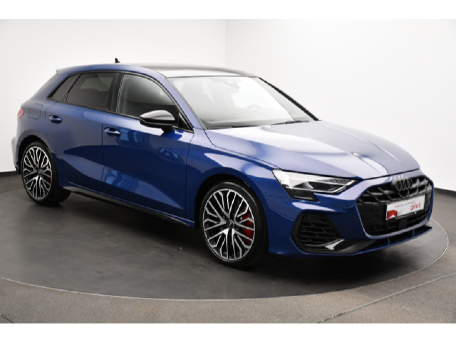 diagonal-frontansicht-aussen diagonal-frontansicht-aussen