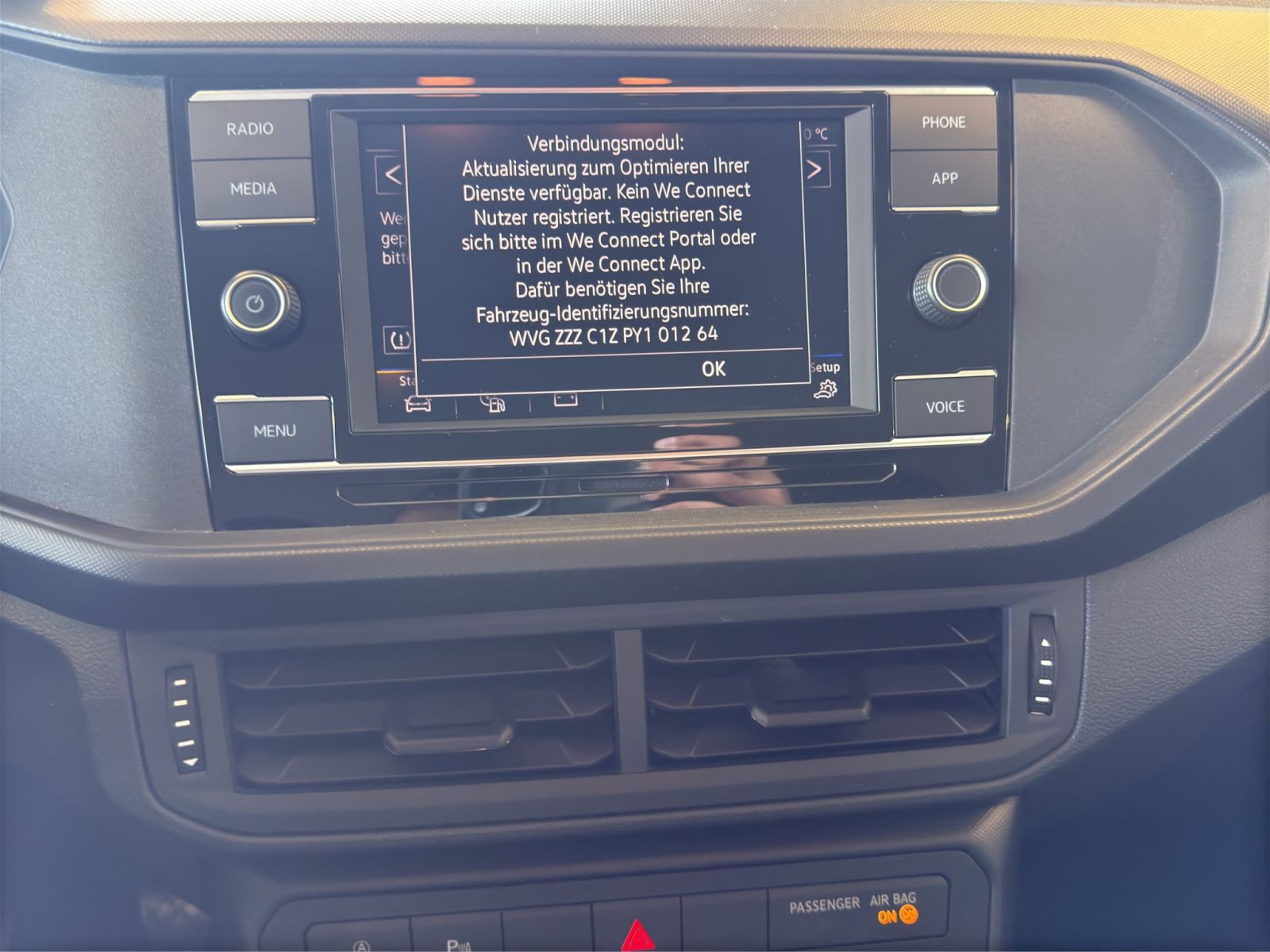 Volkswagen - T-Cross_16
