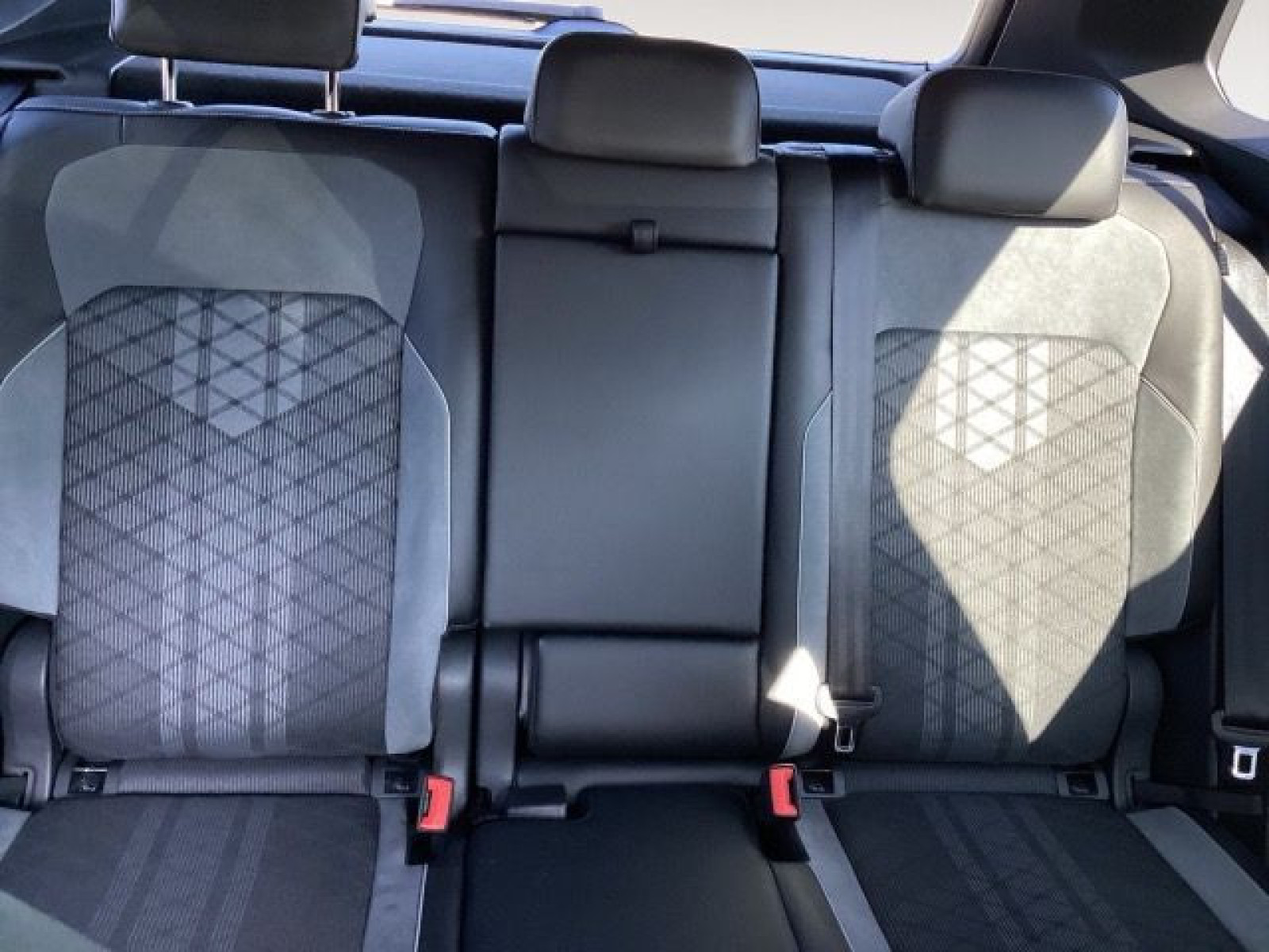 Volkswagen - Tiguan_15