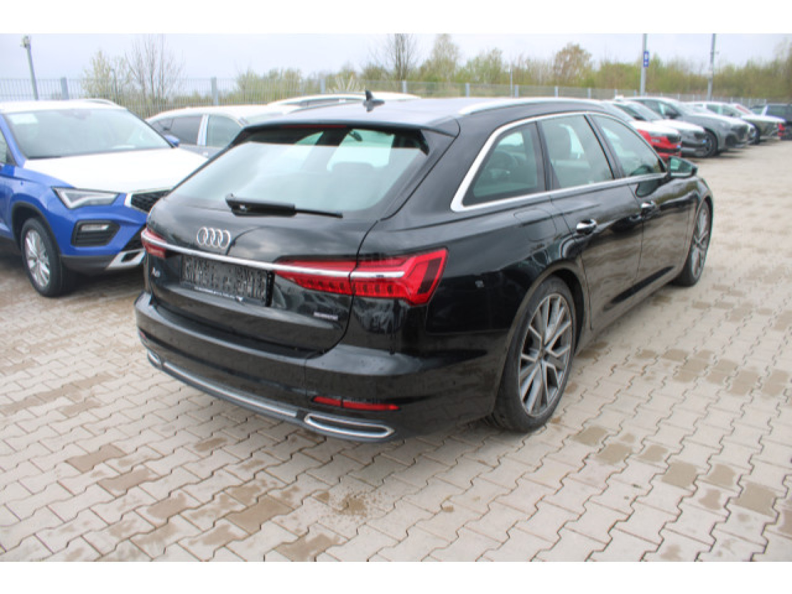 diagonalansicht-hinten-aussen