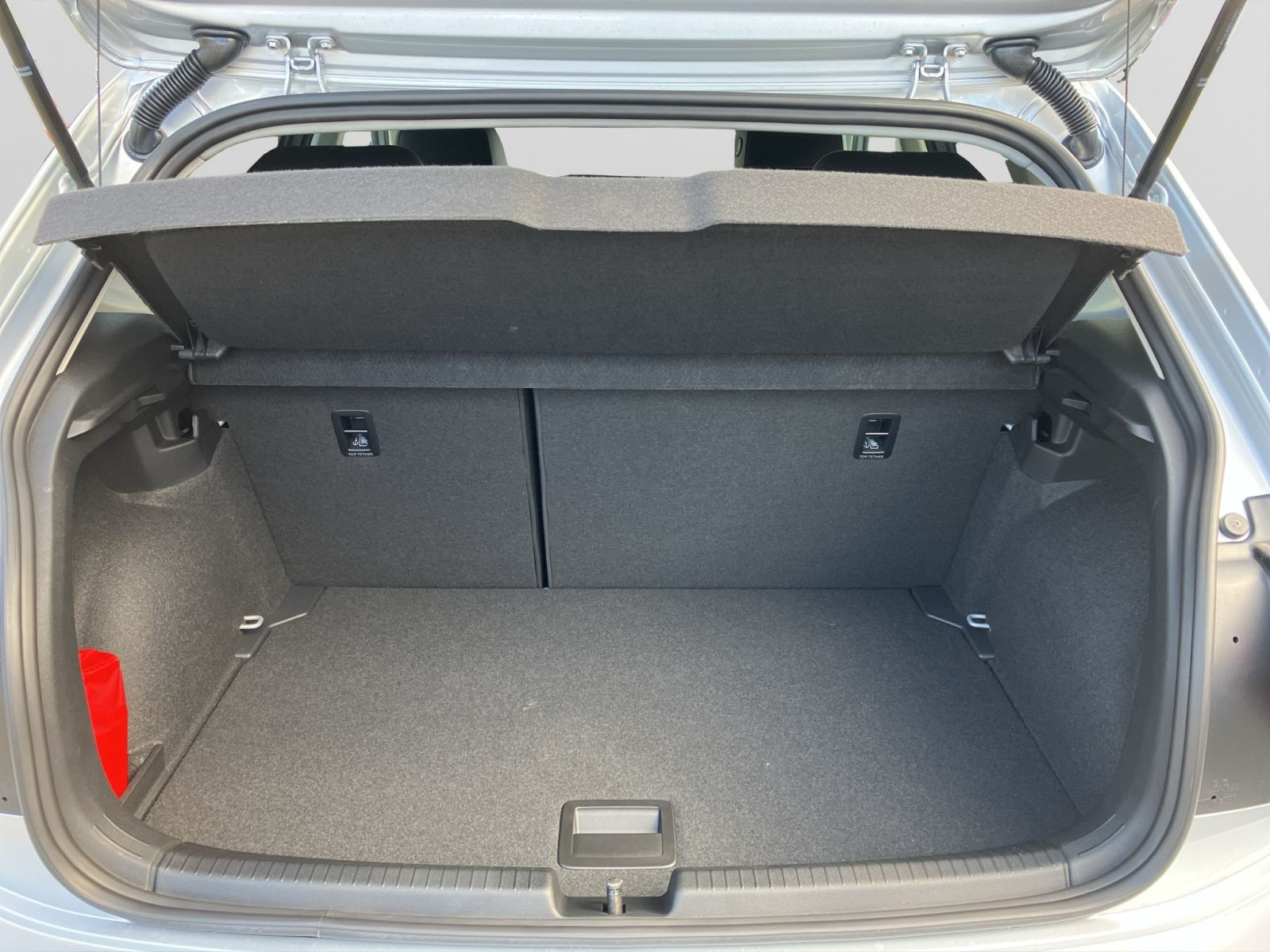 Volkswagen - Polo_18