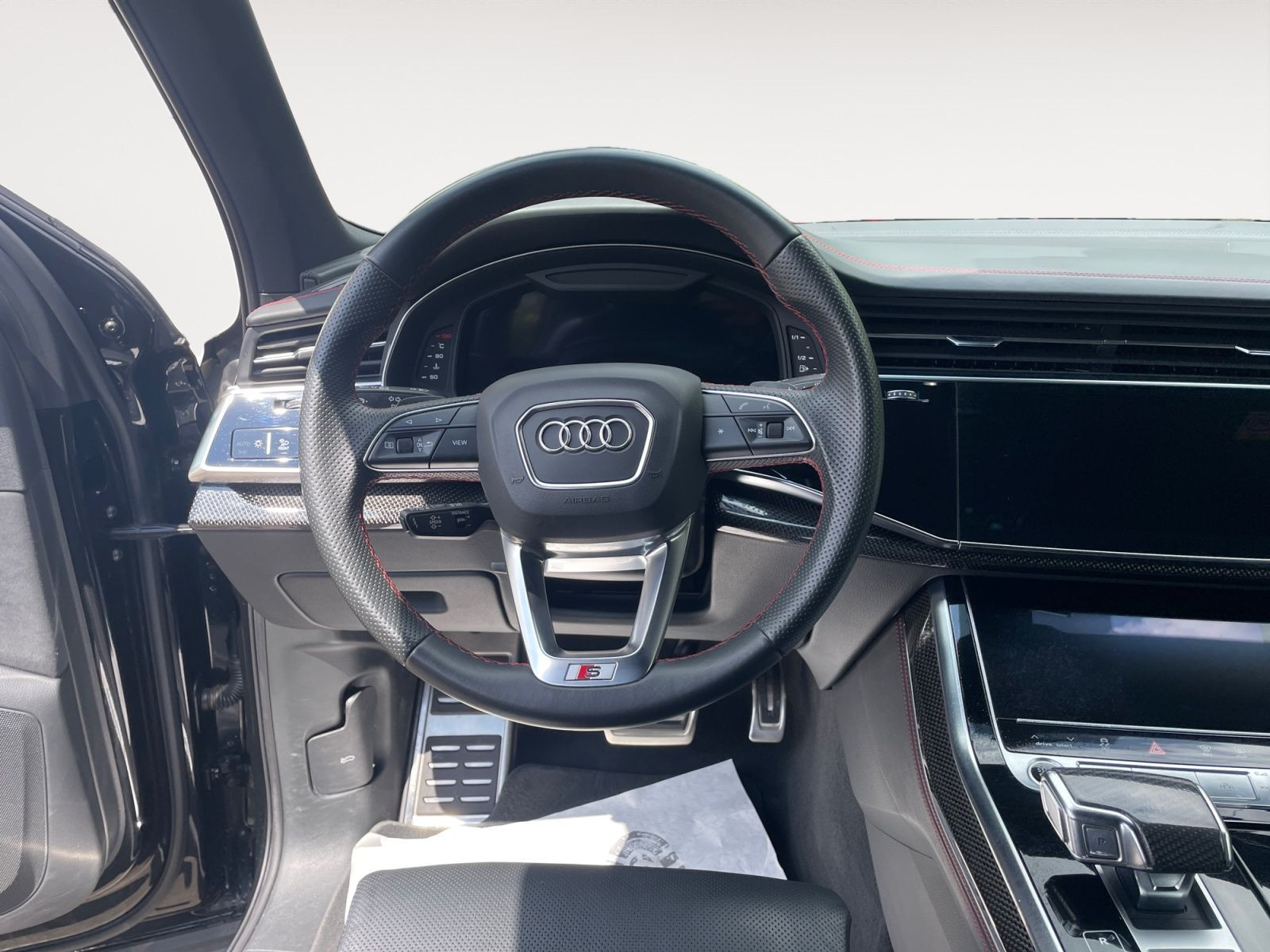 Audi - Q7_13