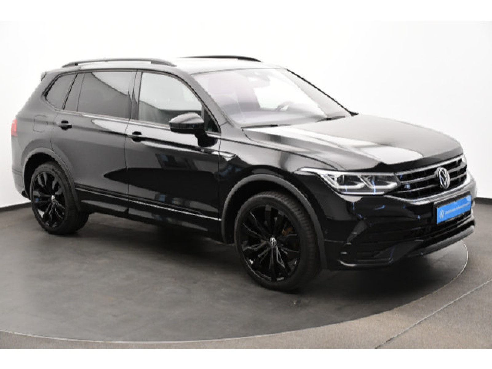 diagonal-frontansicht-aussen