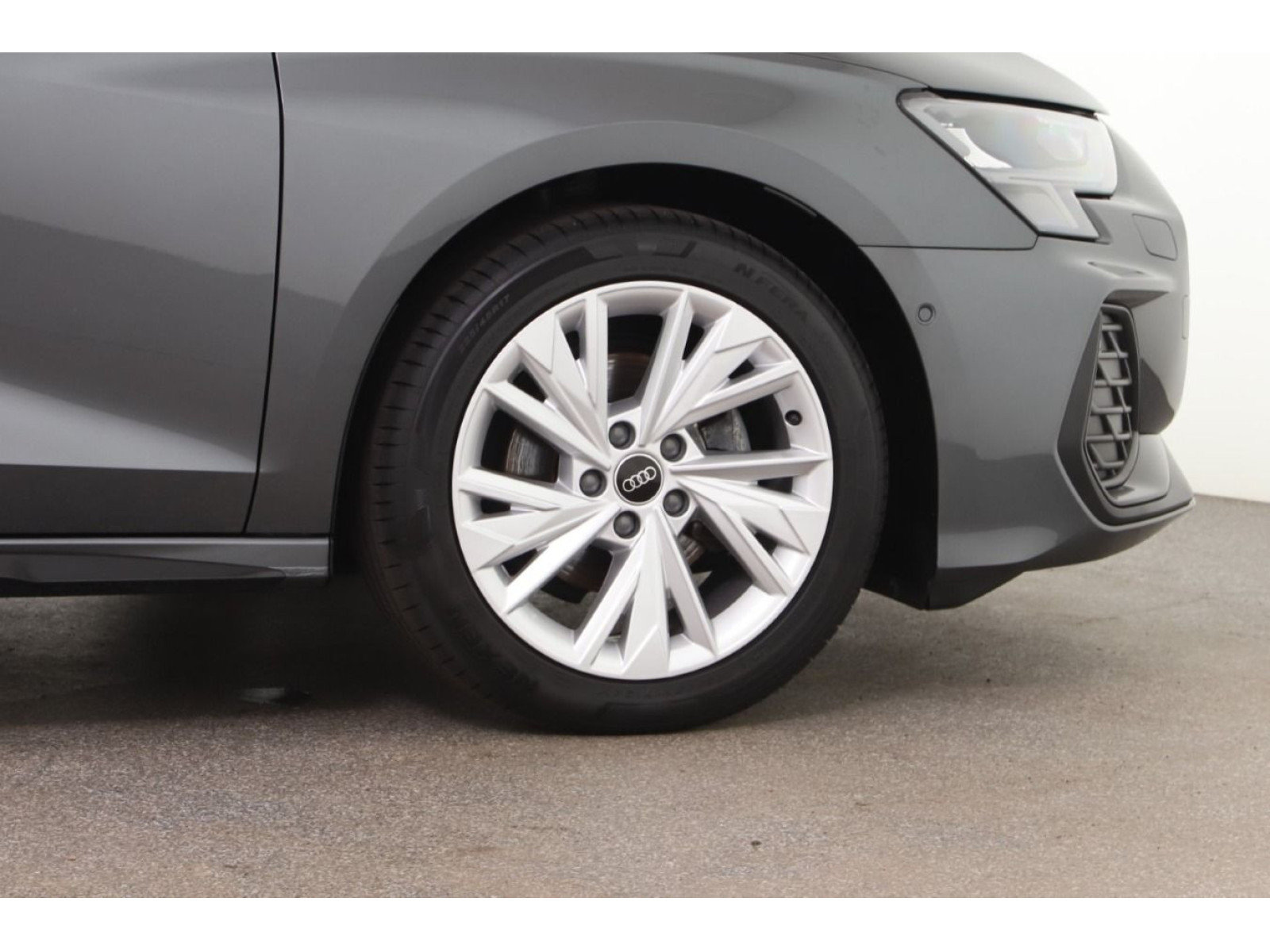 Audi - A3 Limousine_4