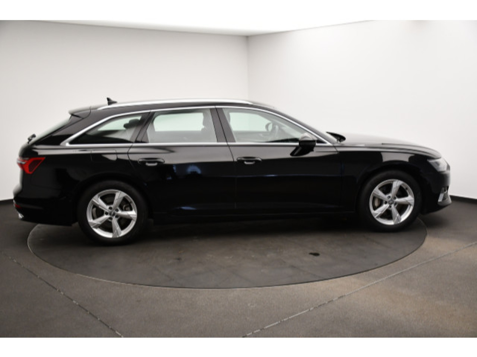 Audi - A6 Avant_18