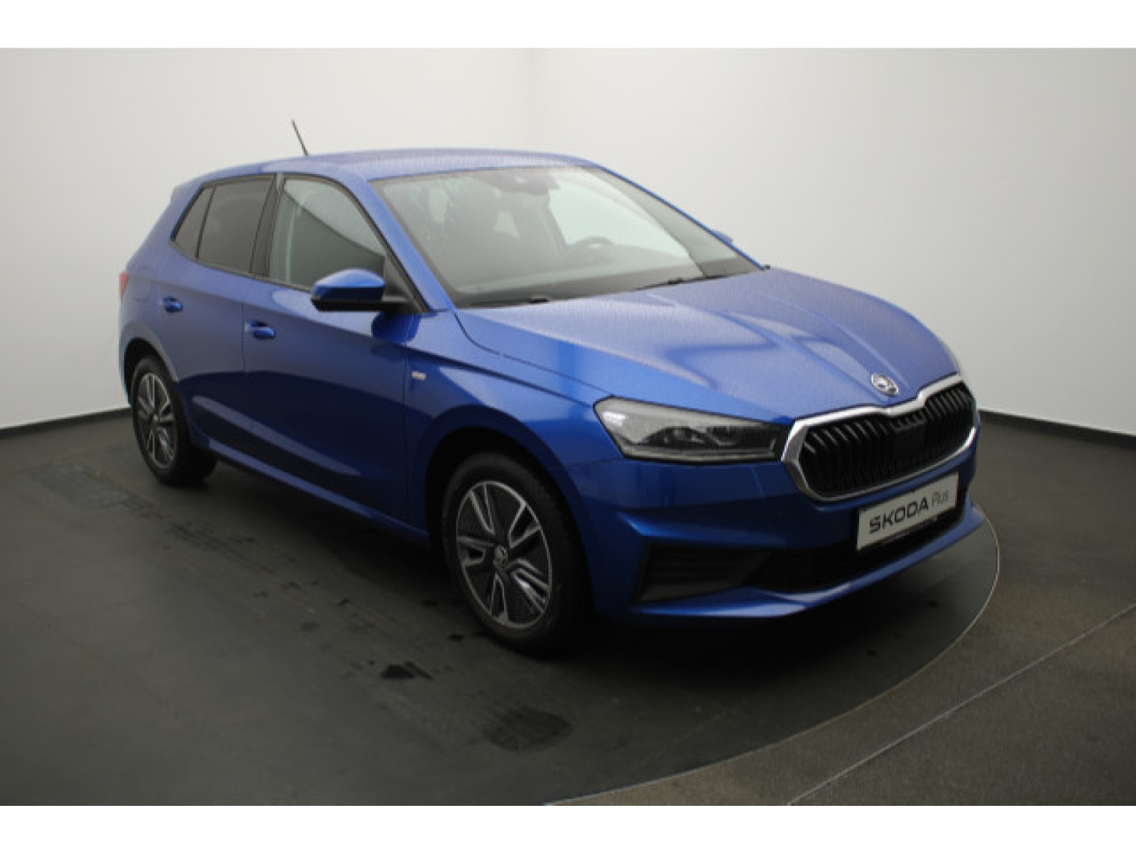 diagonal-frontansicht-aussen