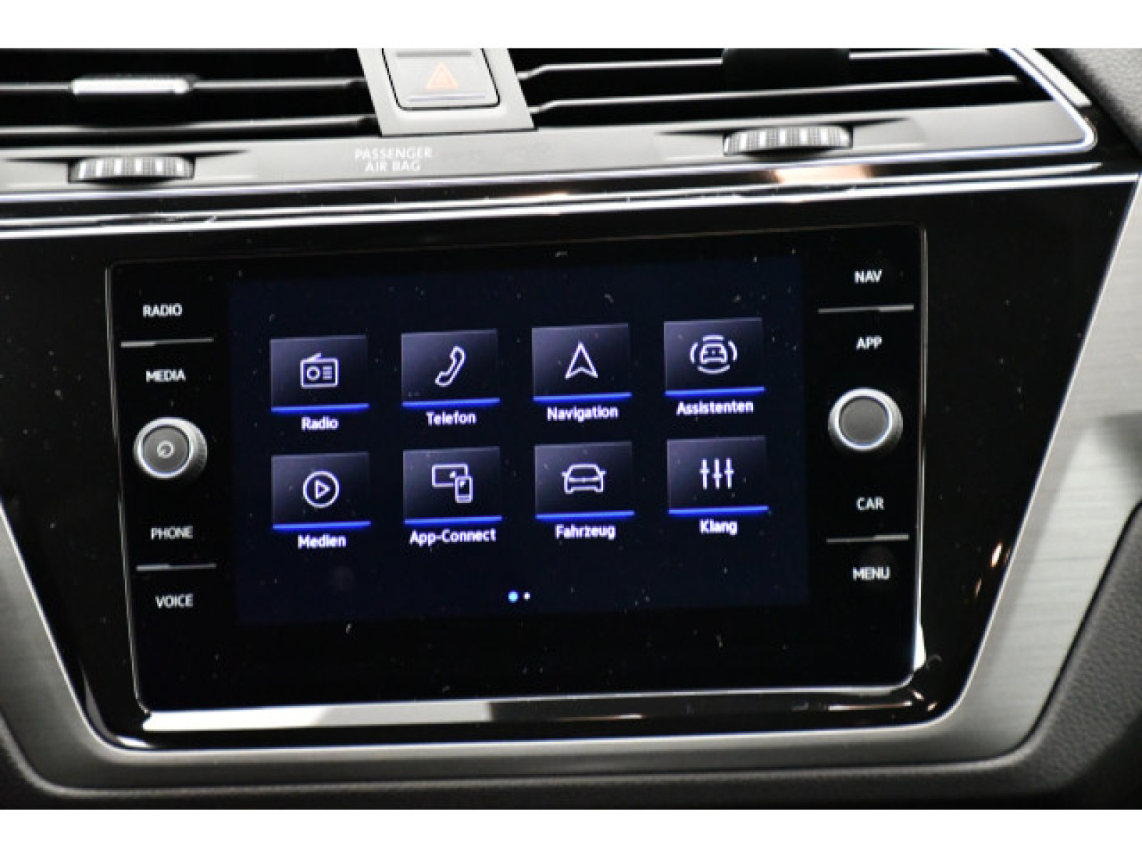 Volkswagen - Touran_7