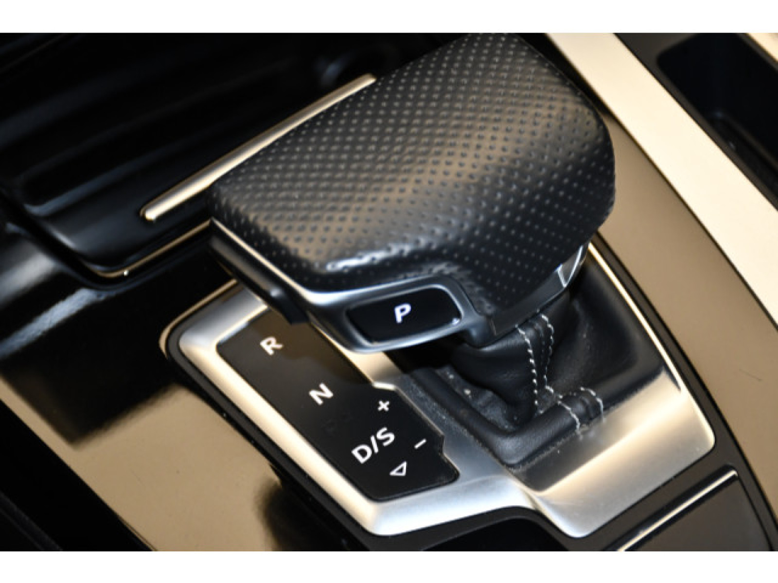 Audi - Q5_6