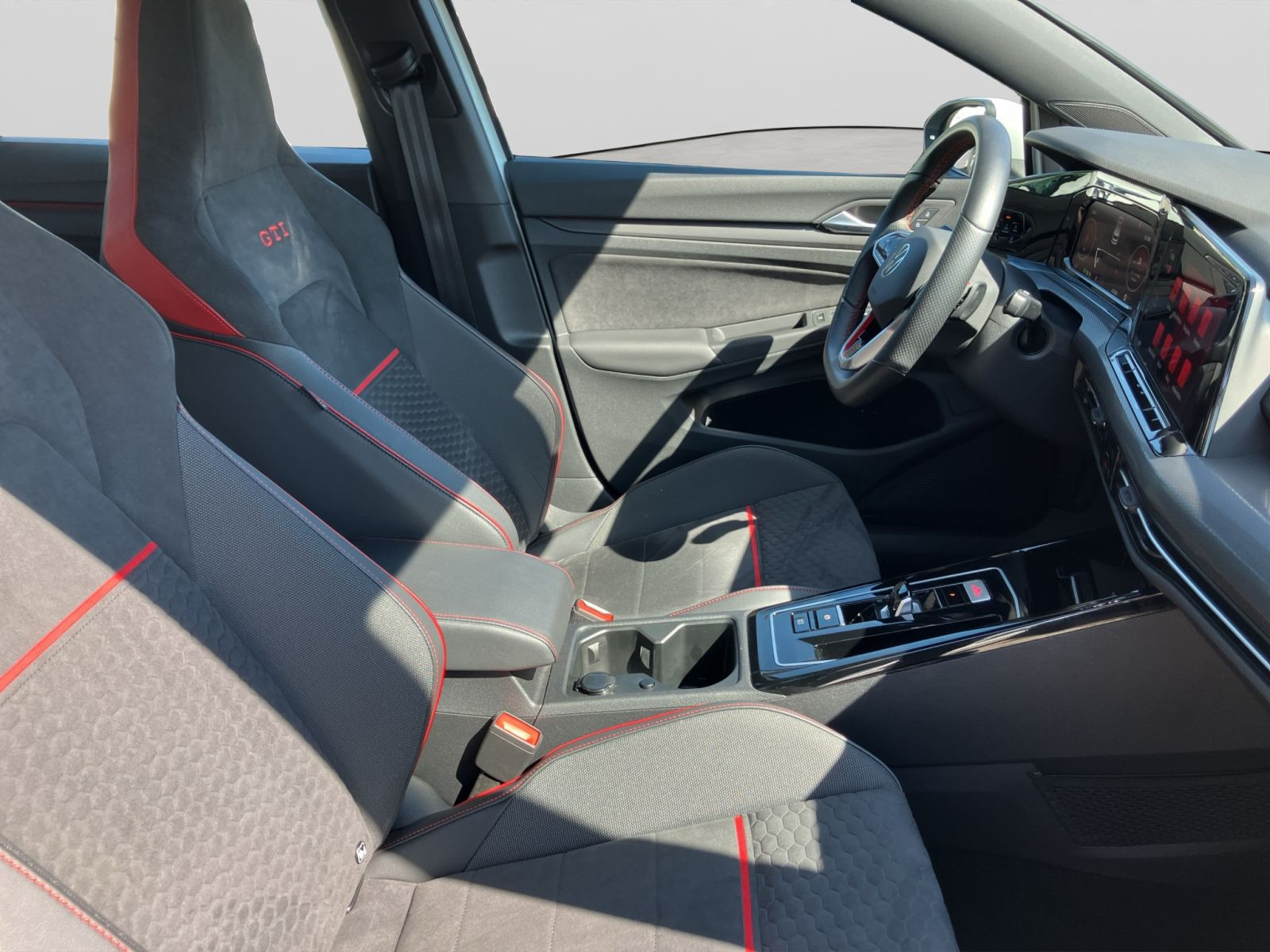 Volkswagen - Golf GTI_19