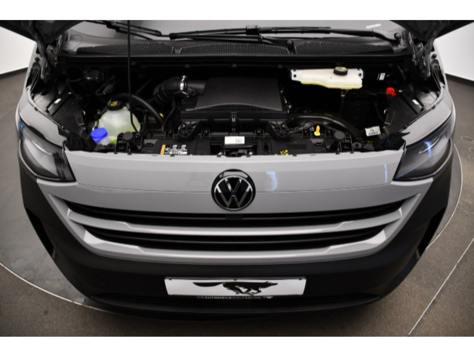 Volkswagen - New Transporter_13
