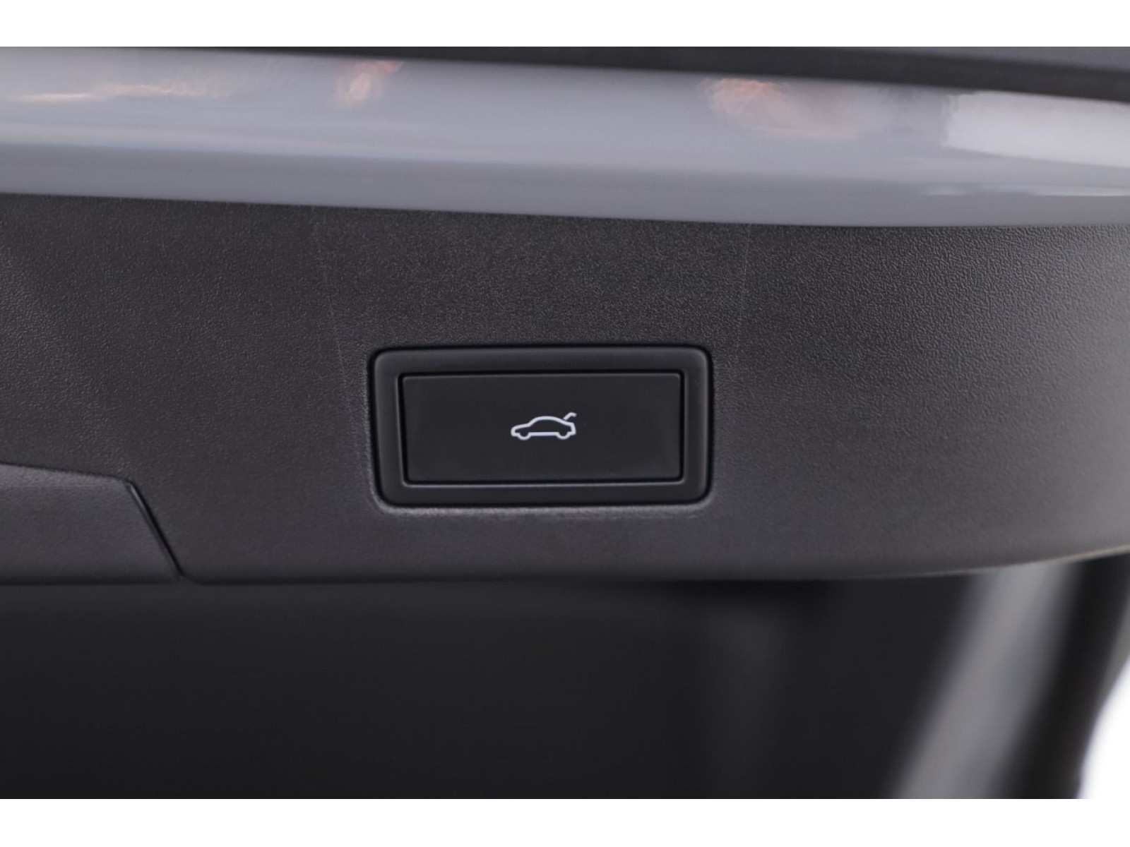 Volkswagen - ID.4_17