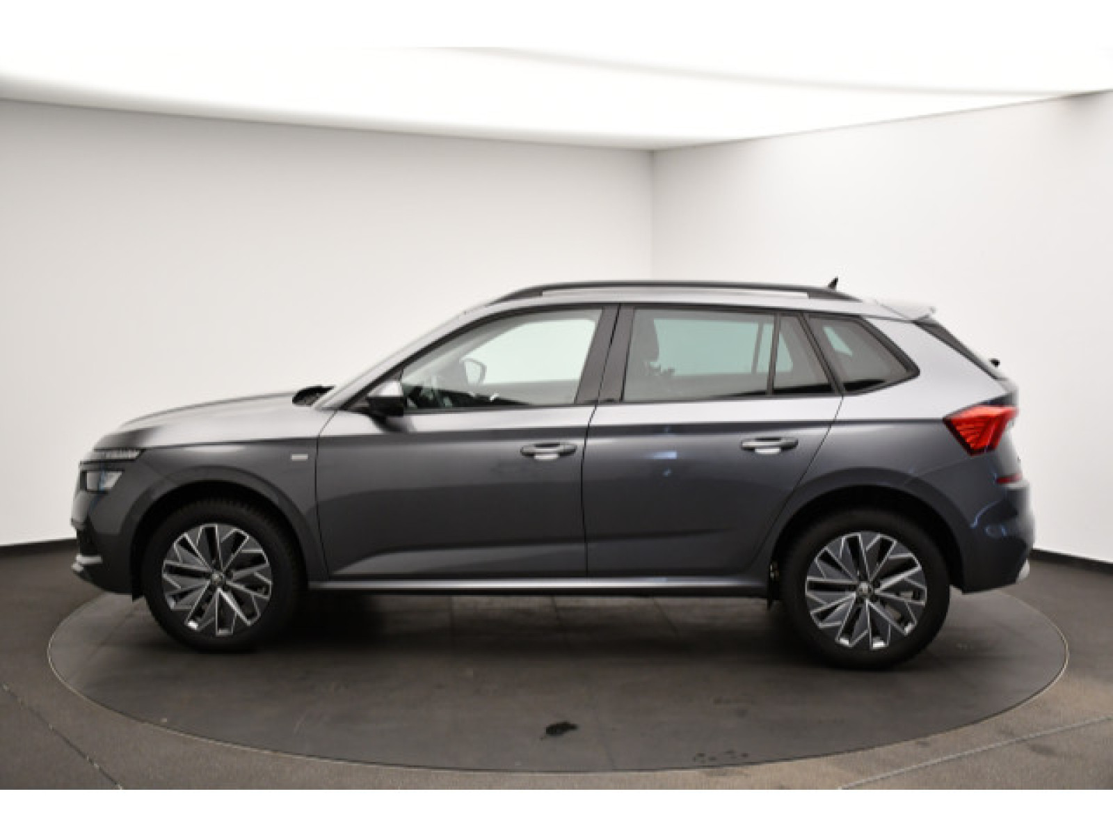 Škoda - Kamiq_15