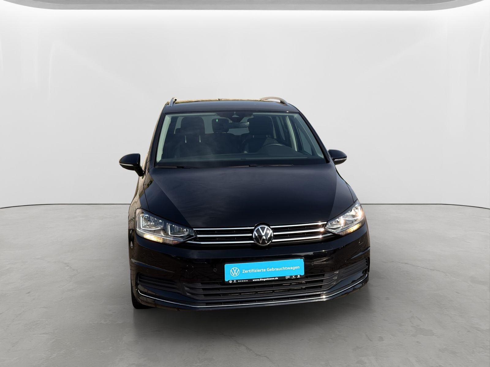 Volkswagen - Touran_3