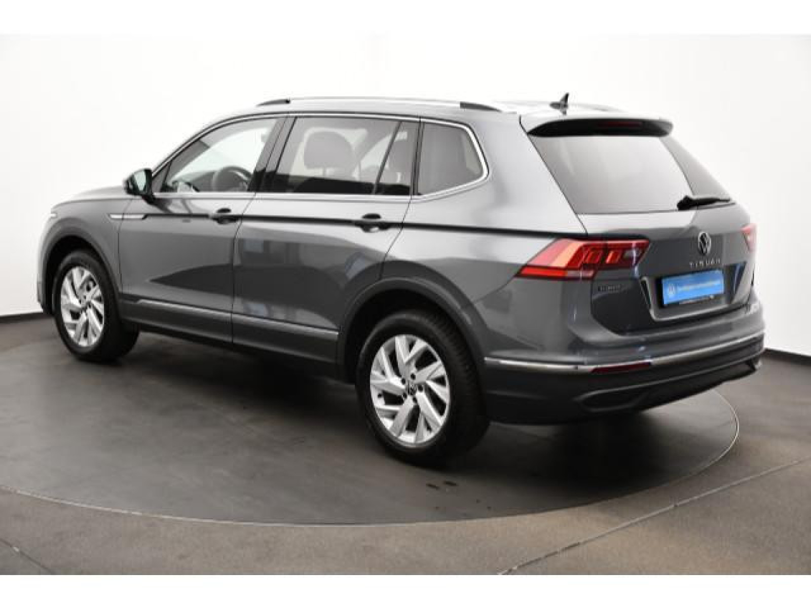 Volkswagen - Tiguan Allspace_14