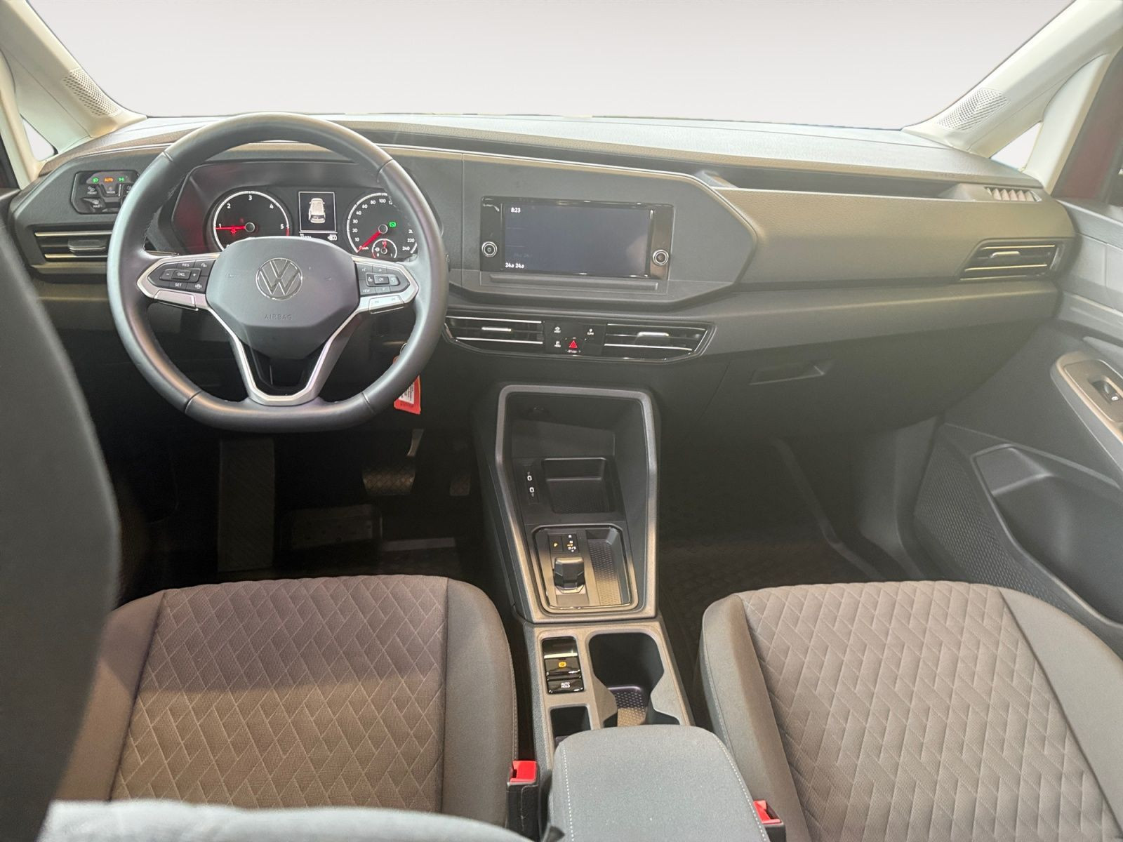 Volkswagen - Caddy_11