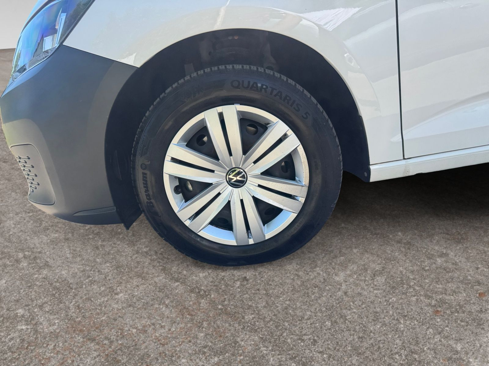 Volkswagen - Caddy_15