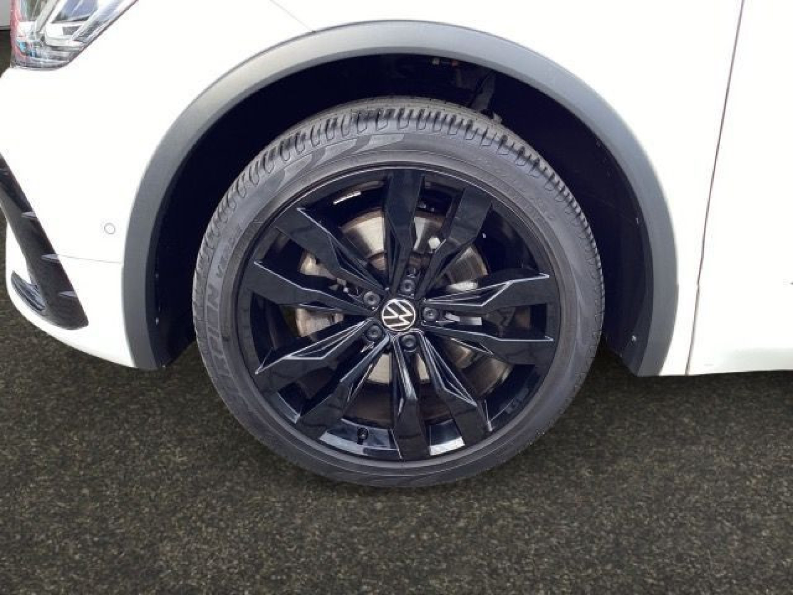 Volkswagen - Tiguan Allspace_16
