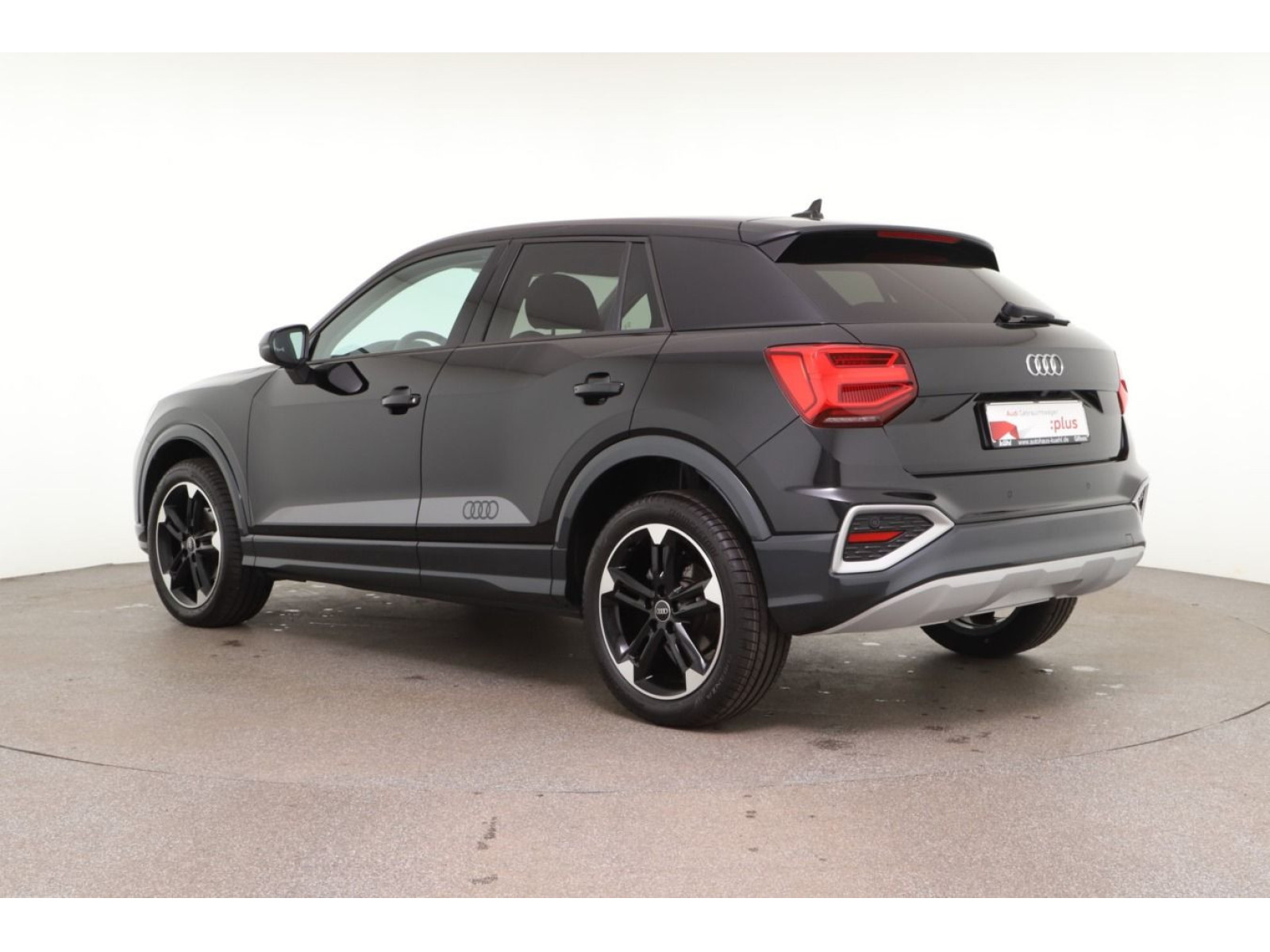 Audi - Q2_5
