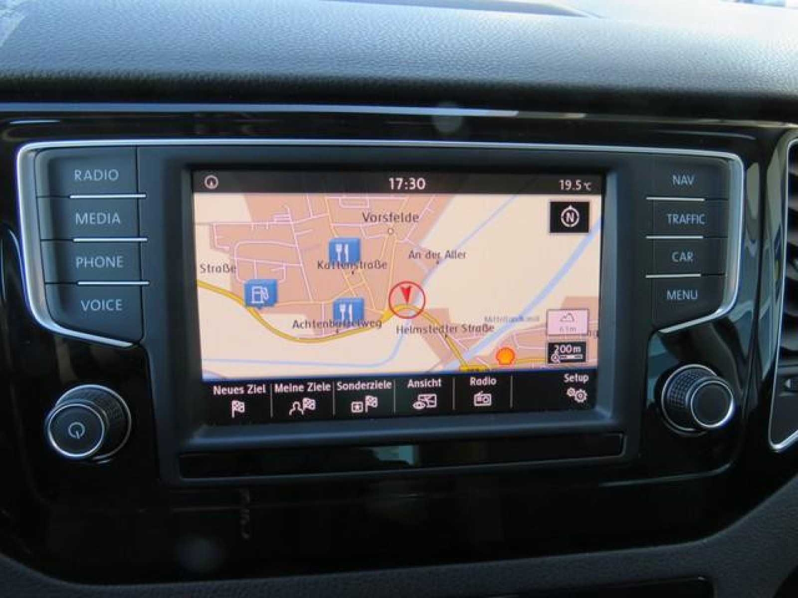 Volkswagen - Golf Sportsvan_15