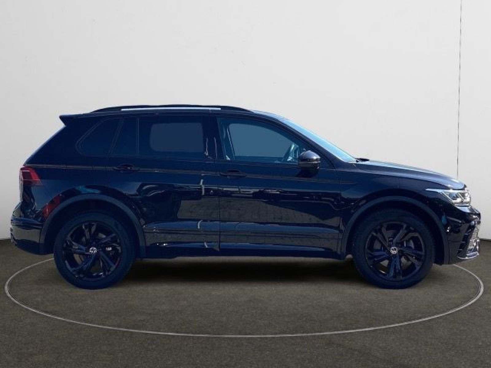 Volkswagen - Tiguan_6