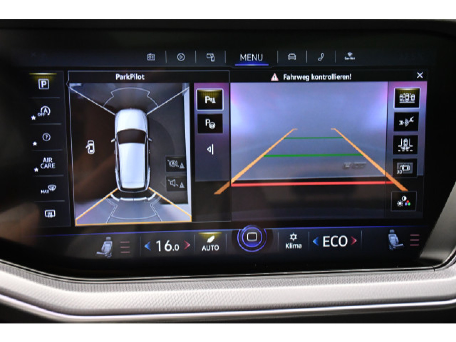 Volkswagen - Touareg_8