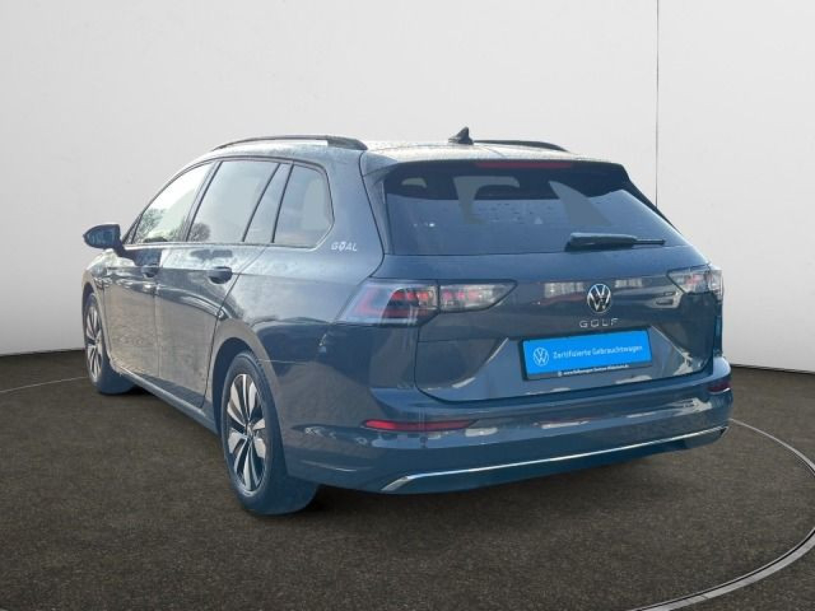 diagonalansicht-hinten-aussen