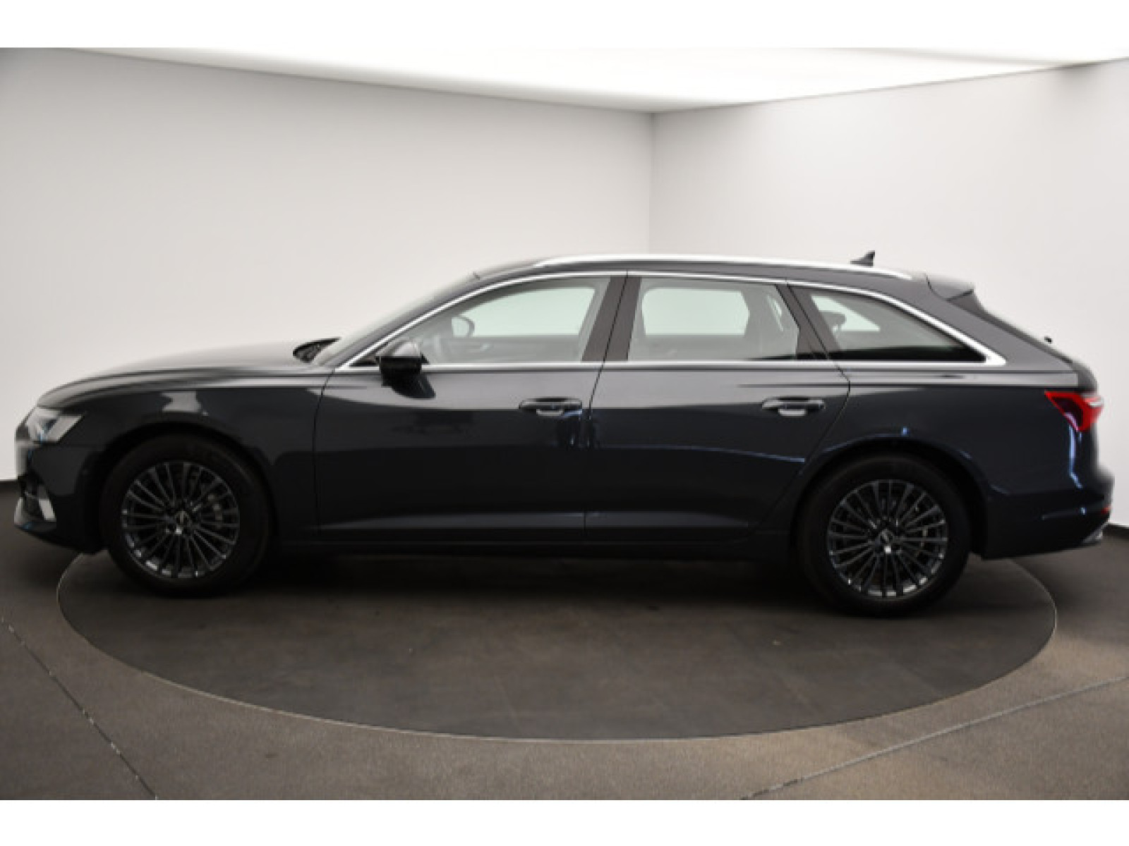 Audi - A6 Avant_13