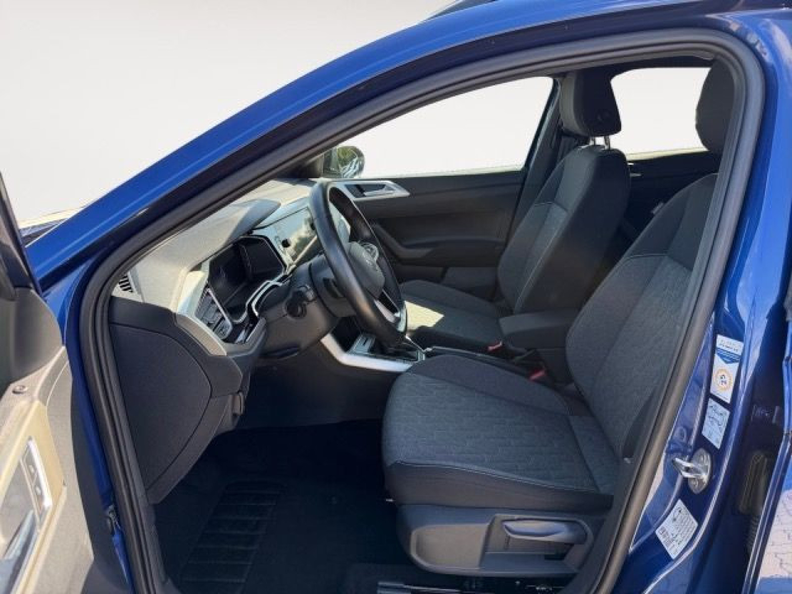 Volkswagen - Taigo_9
