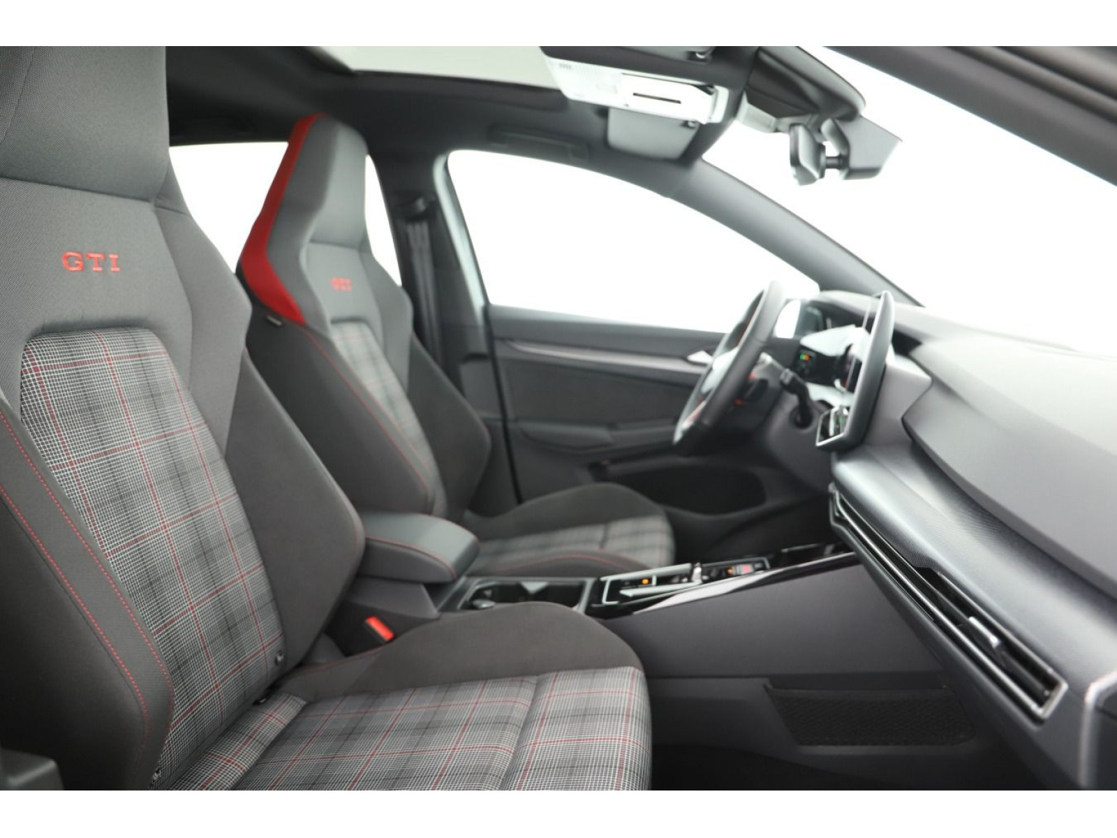 Volkswagen - Golf GTI_7