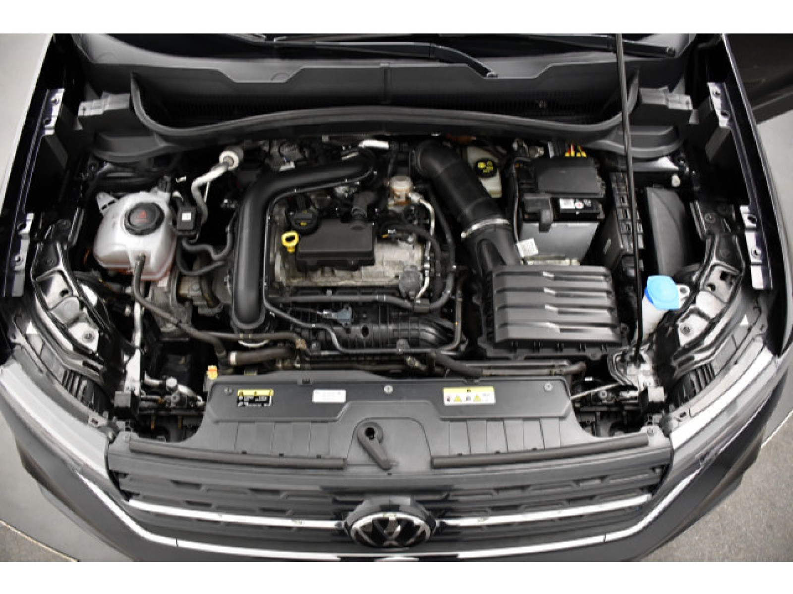 Volkswagen - T-Cross_10