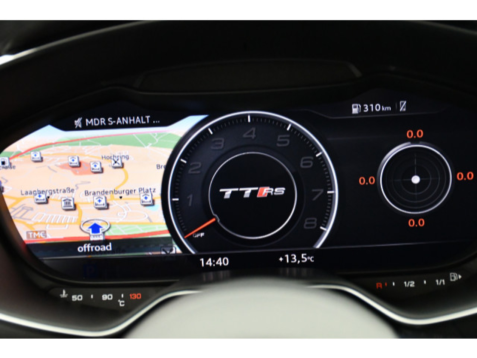 Audi - TT RS Coupé_8