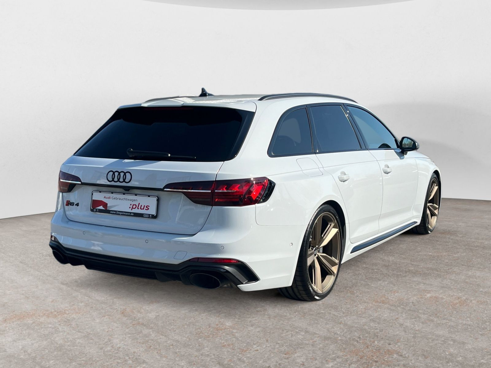 diagonalansicht-hinten-aussen diagonalansicht-hinten-aussen