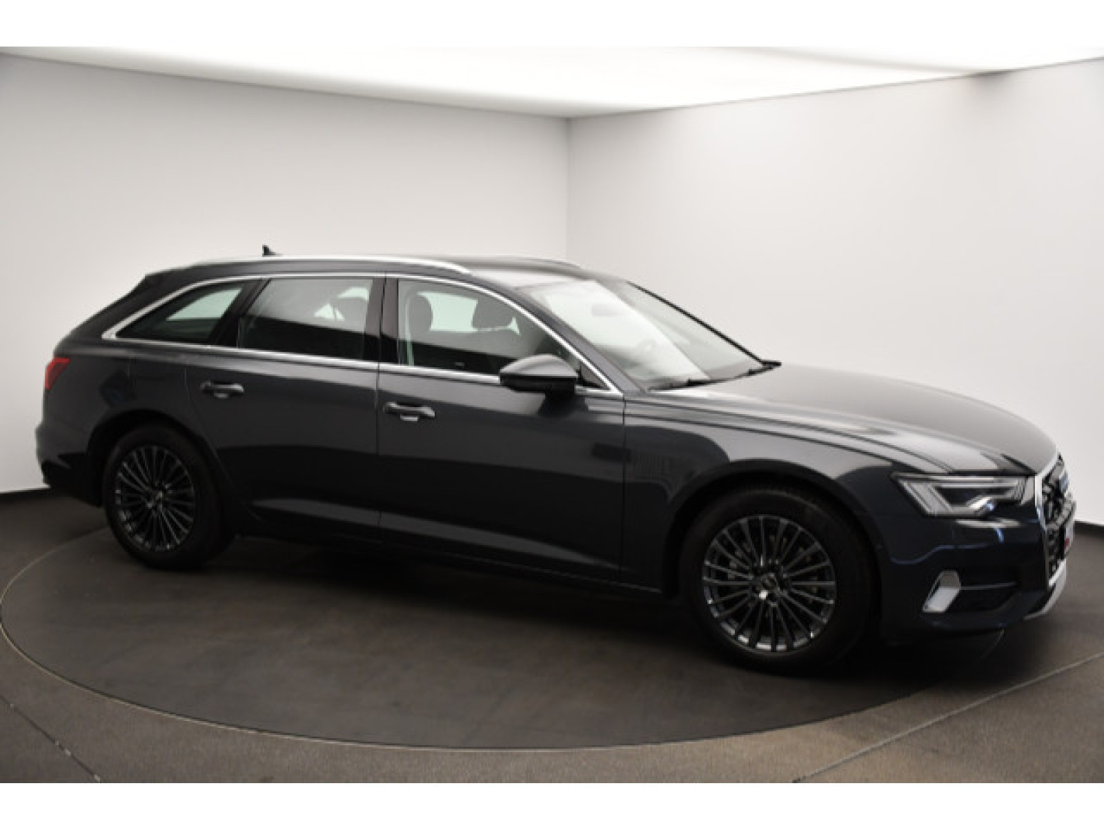 Audi - A6 Avant_14