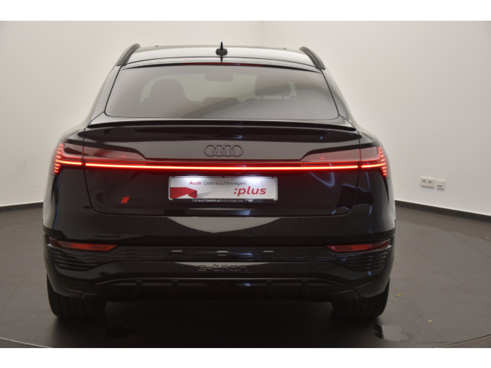 heckansicht-aussen heckansicht-aussen