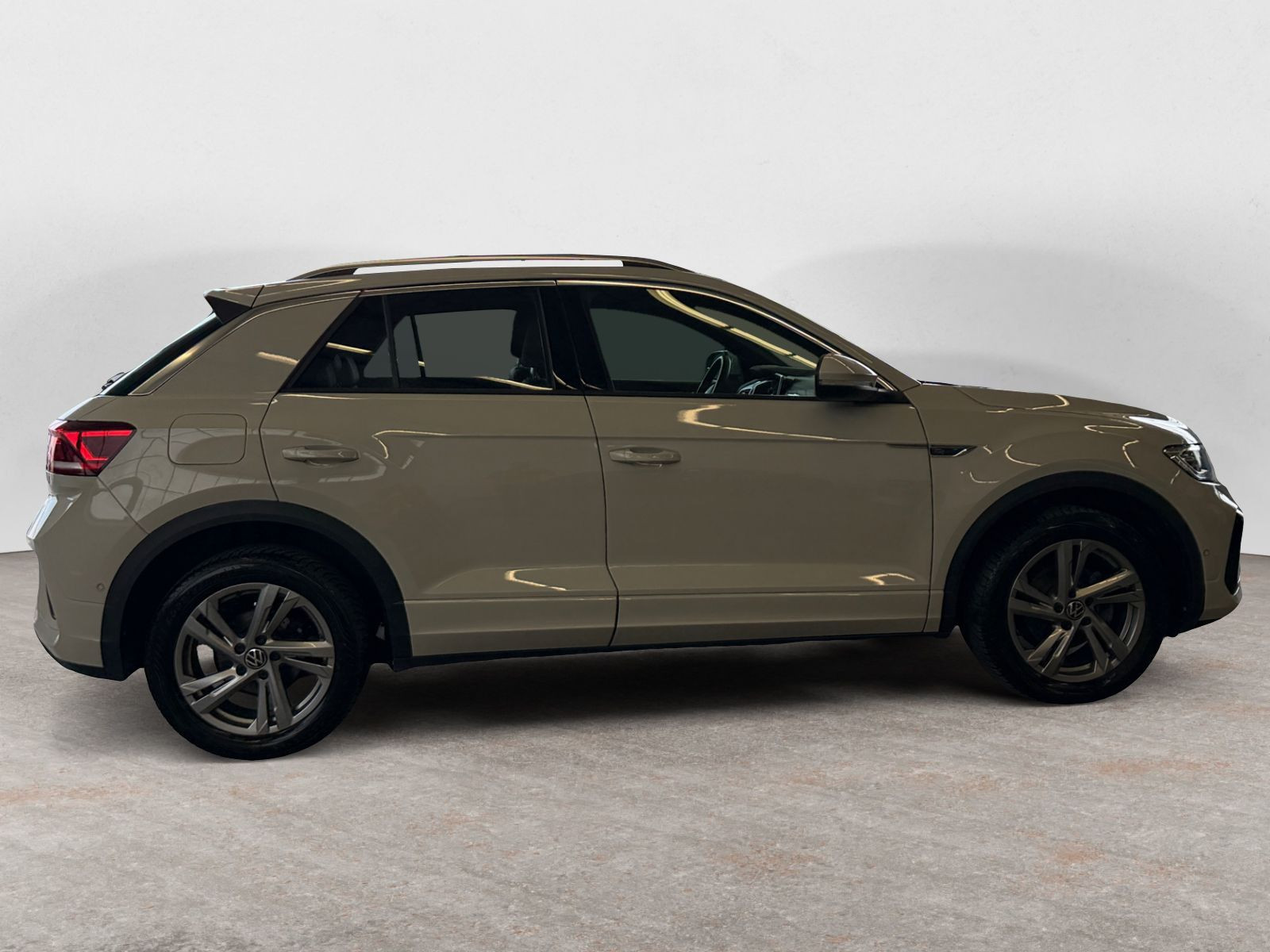 Volkswagen - T-Roc_7