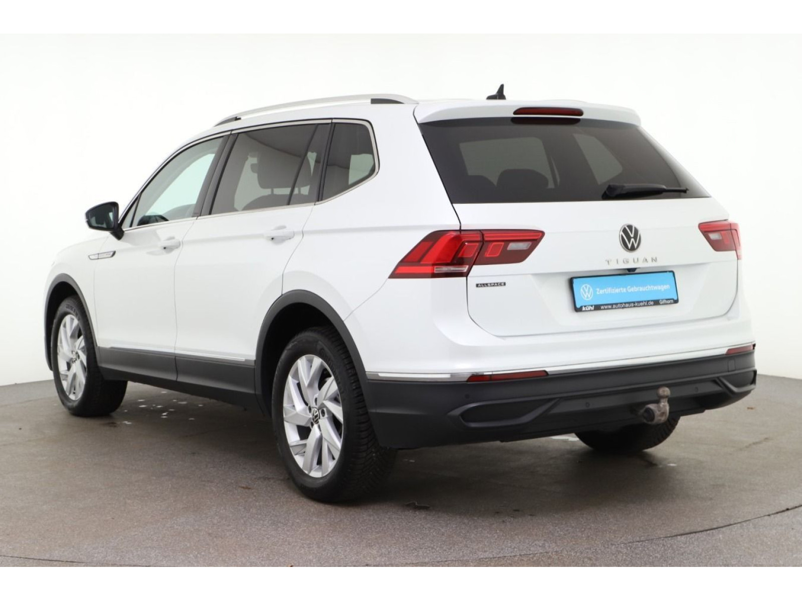 diagonalansicht-hinten-aussen