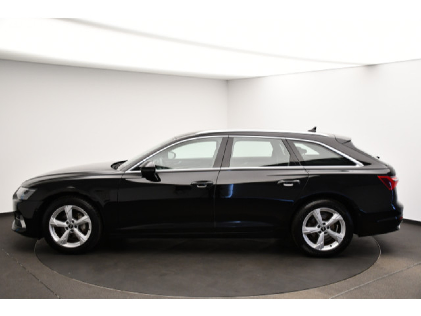 Audi - A6 Avant_16