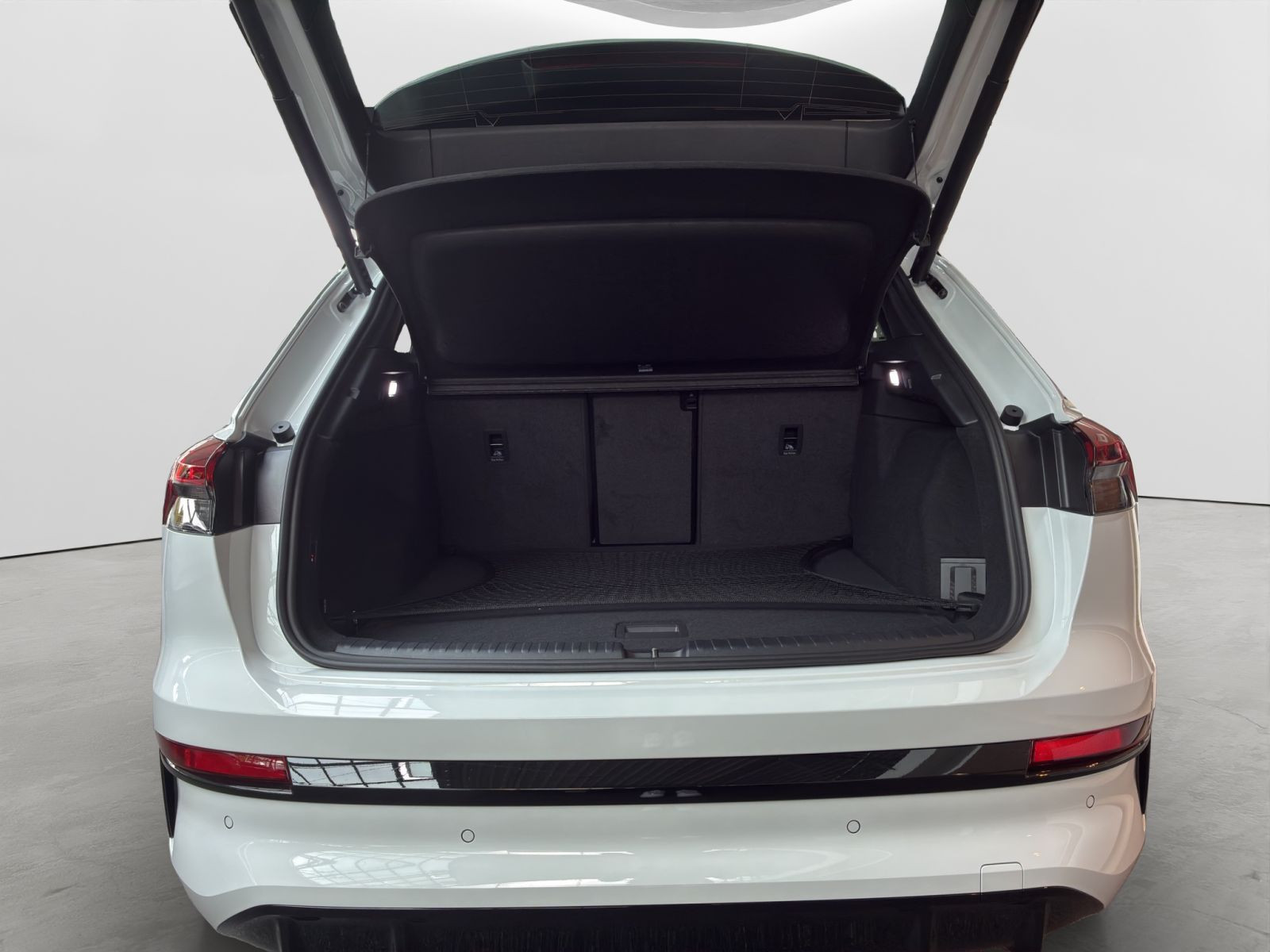 Audi - Q4 e-tron_17