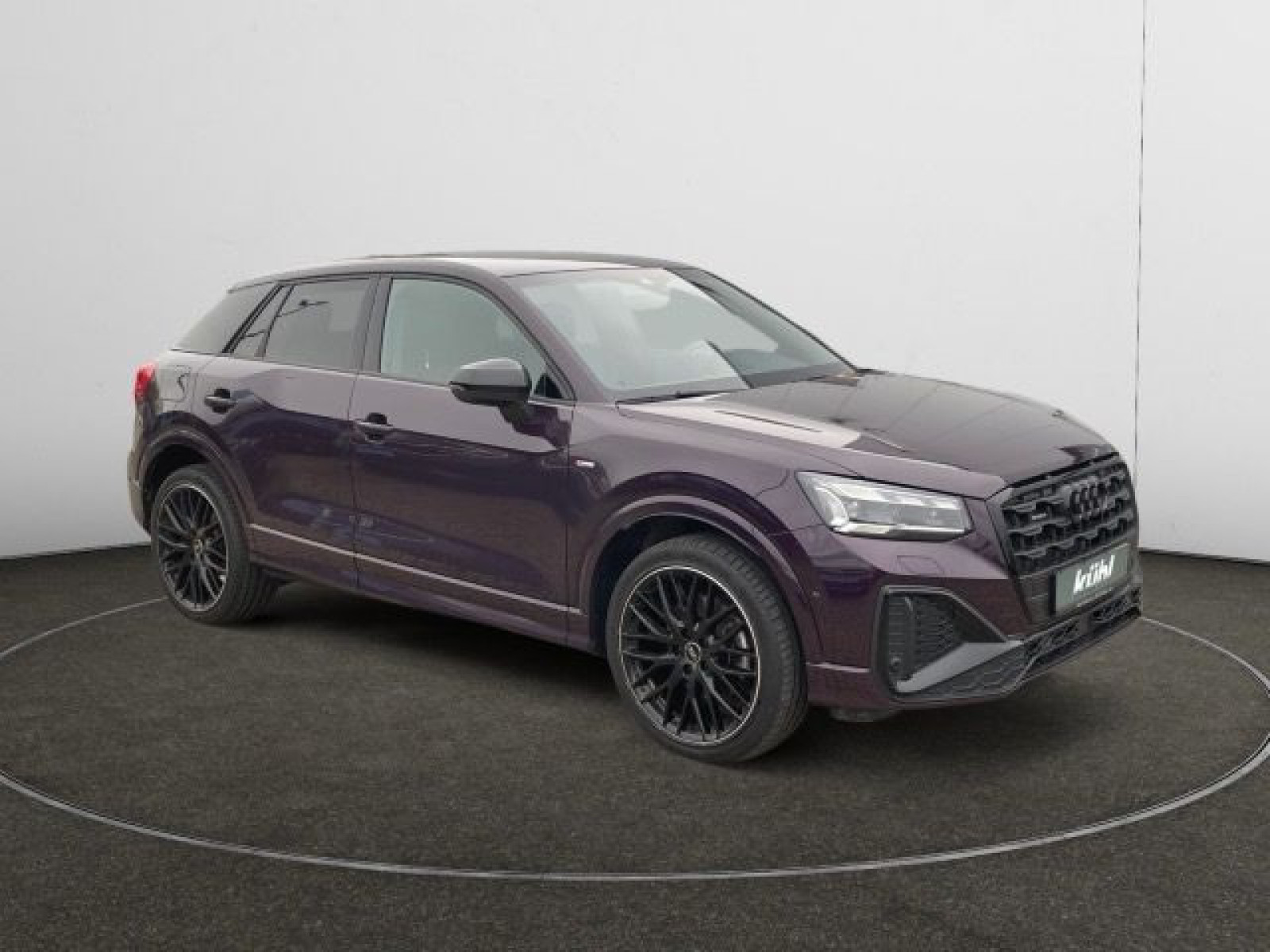 Audi - Q2_8