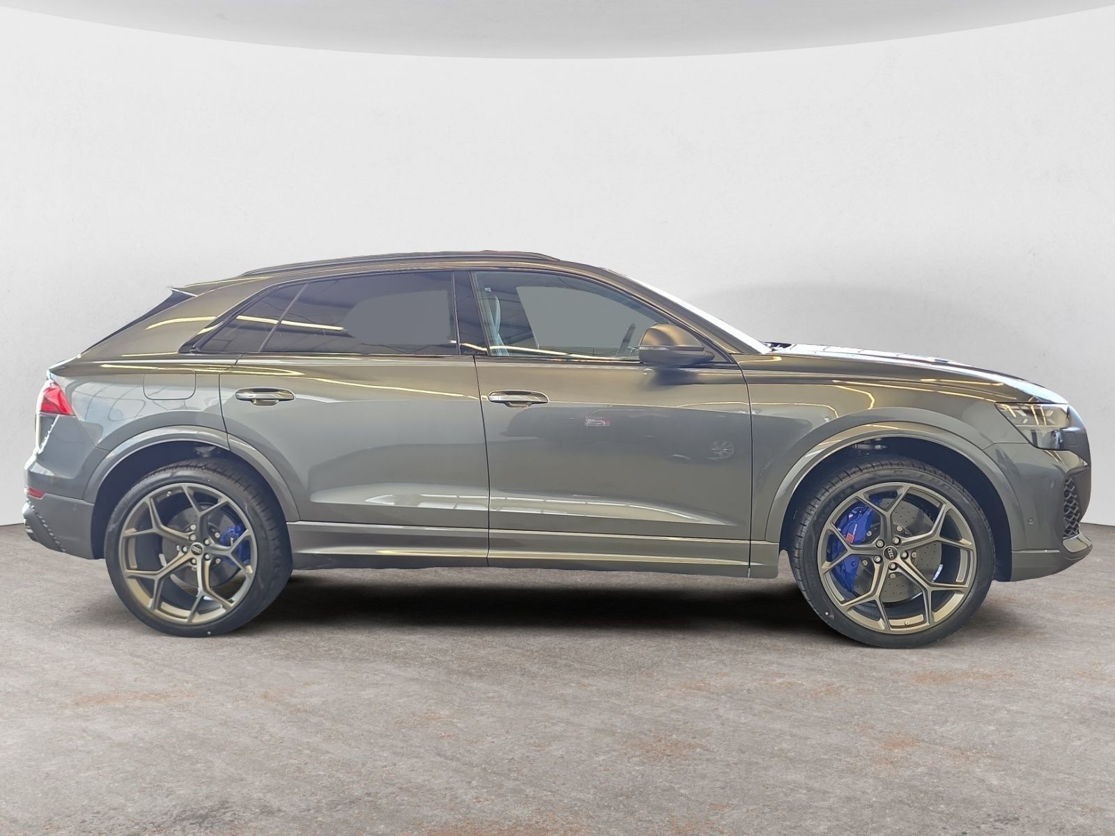 Audi - RS Q8_7