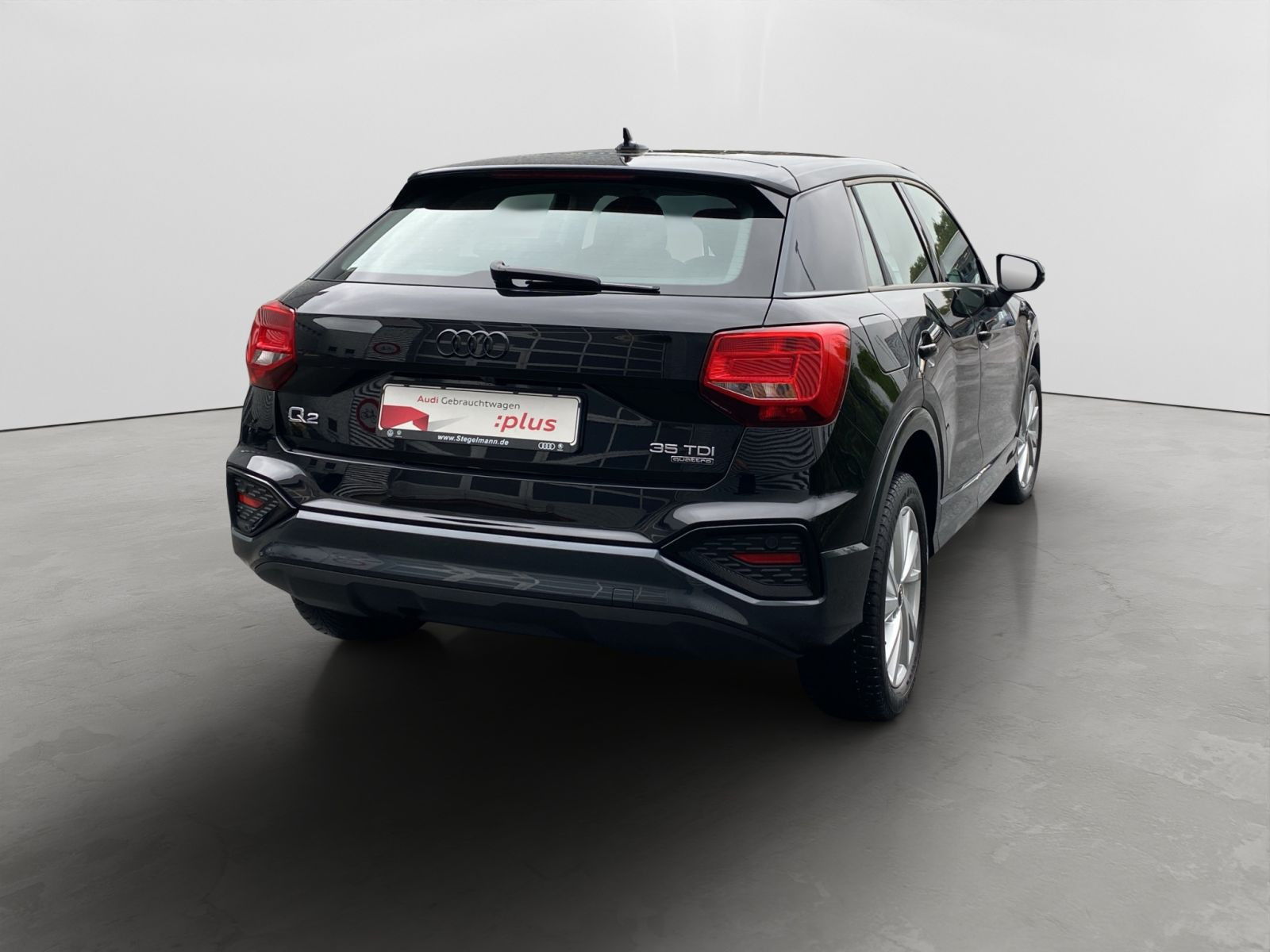 Audi - Q2_6
