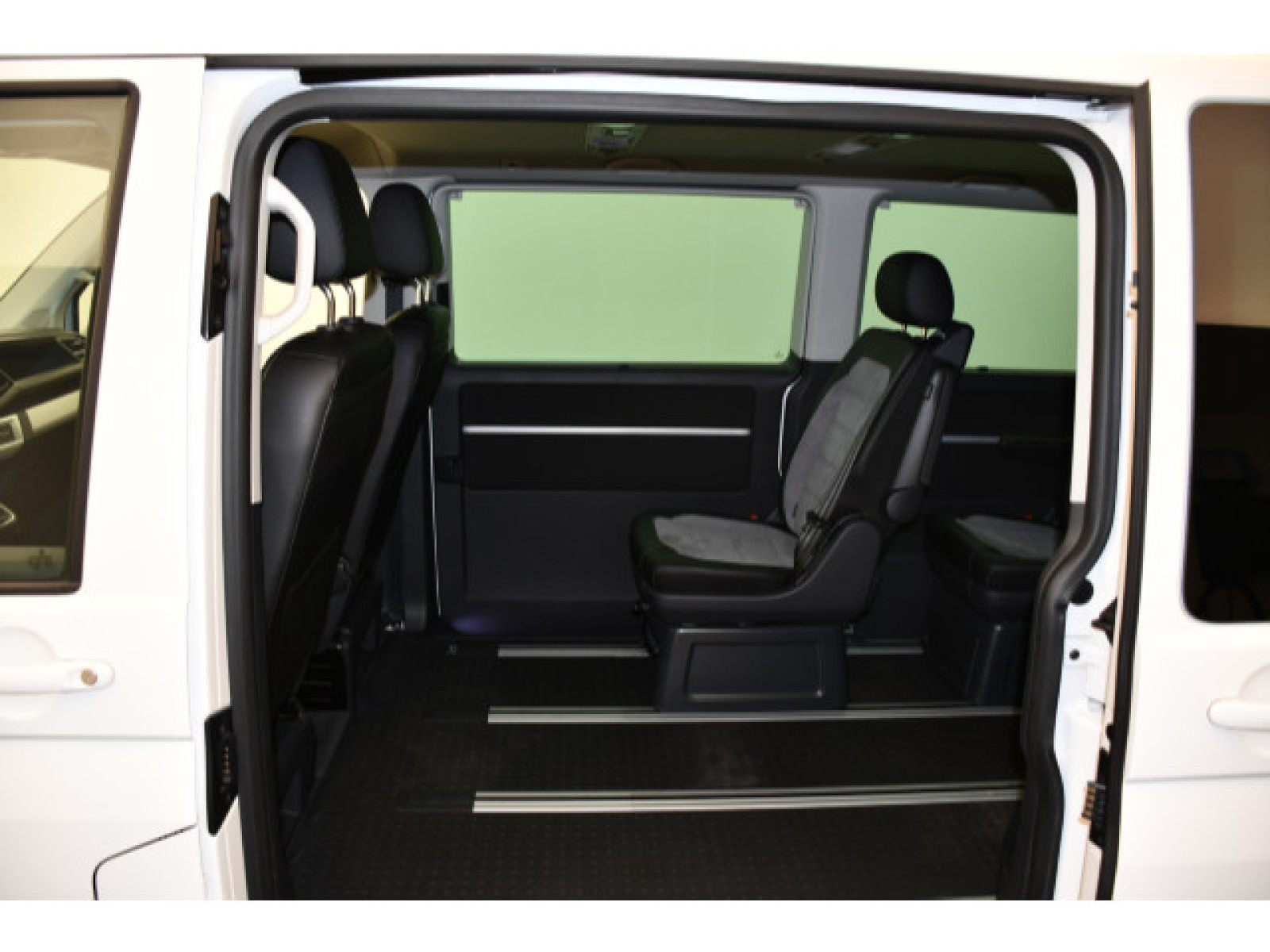 Volkswagen - T6.1 Multivan_8