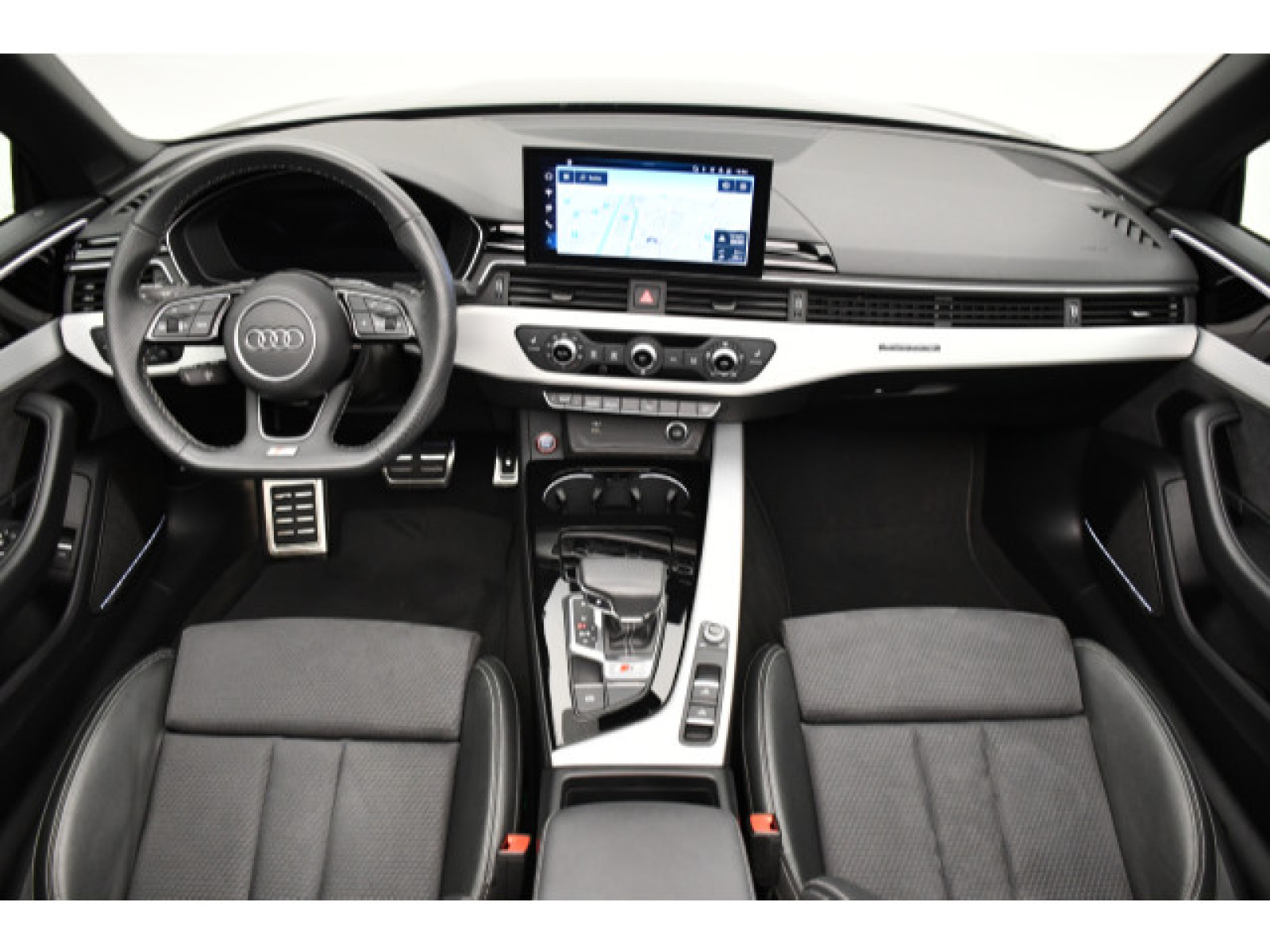 Audi - S5_5