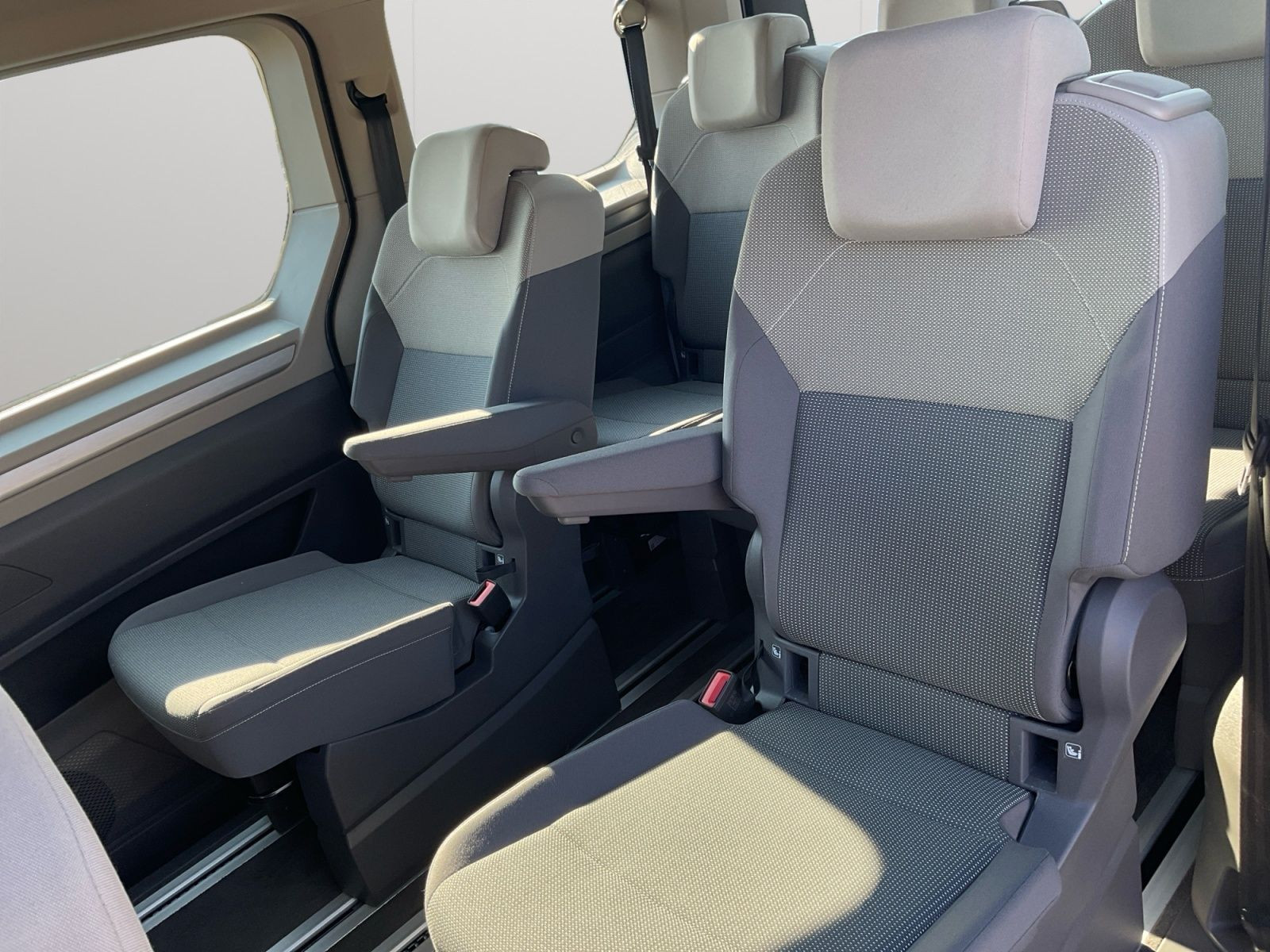 Volkswagen - T7 Multivan_13